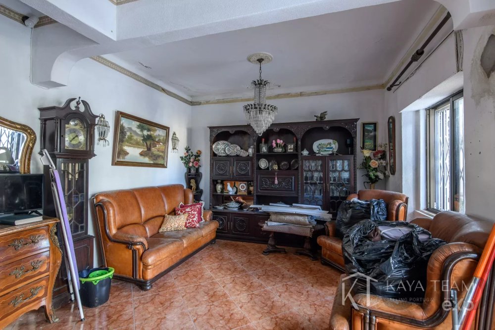 Potencial infinito no coração de Faro – o seu investimento ideal em aluguer começa aqui!