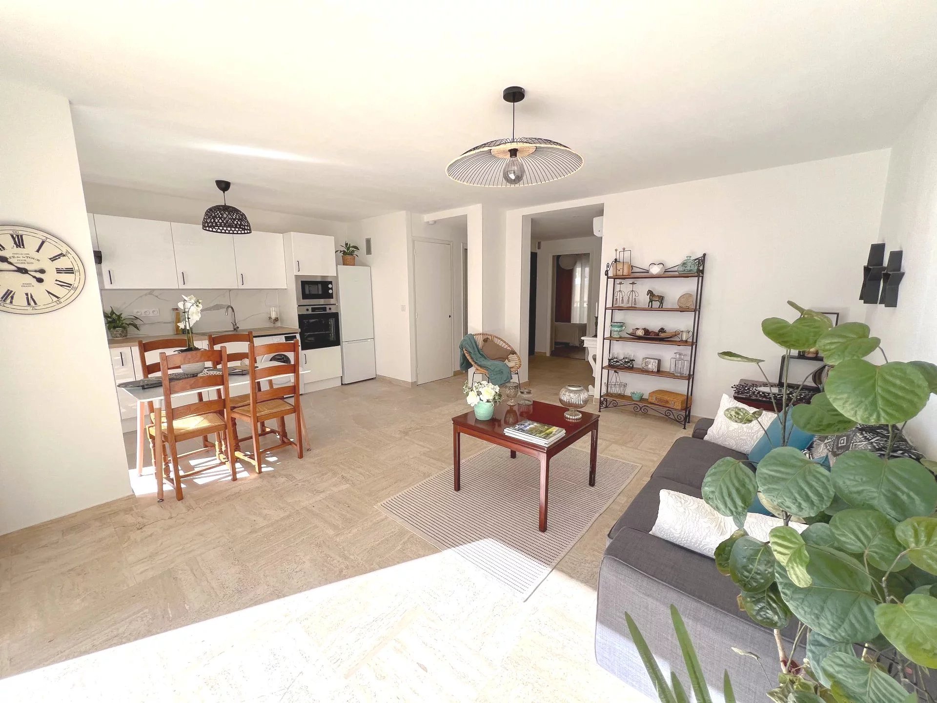 LE CANNET MAIRIE FOR SALE APARTMENT 4 rooms