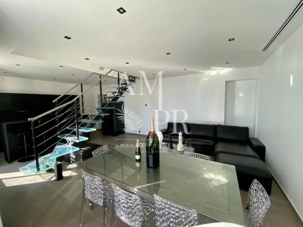 Luxury Cannes Penthouse: Panoramic Sea View & Private Rooftop Terrace — photo 7