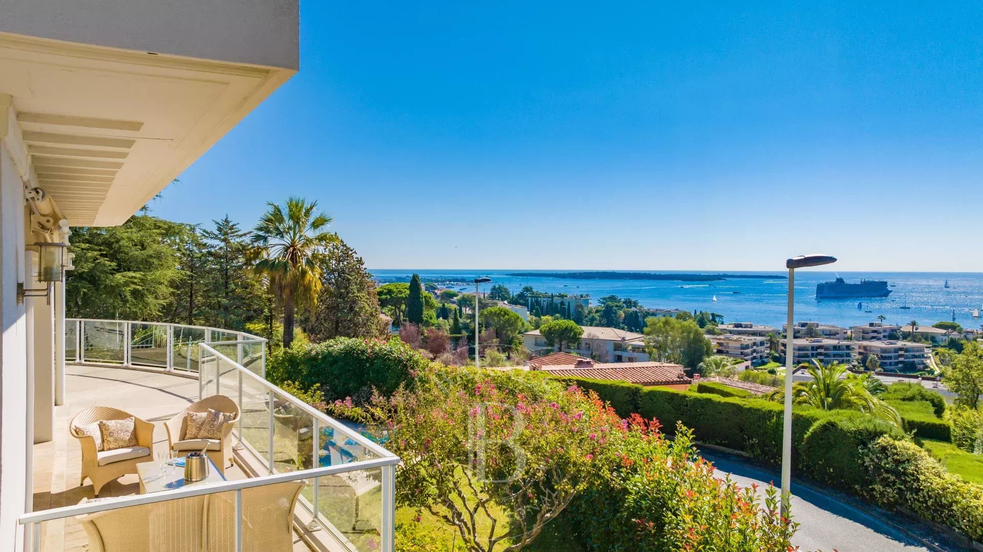 Villa Cannes - picture 16