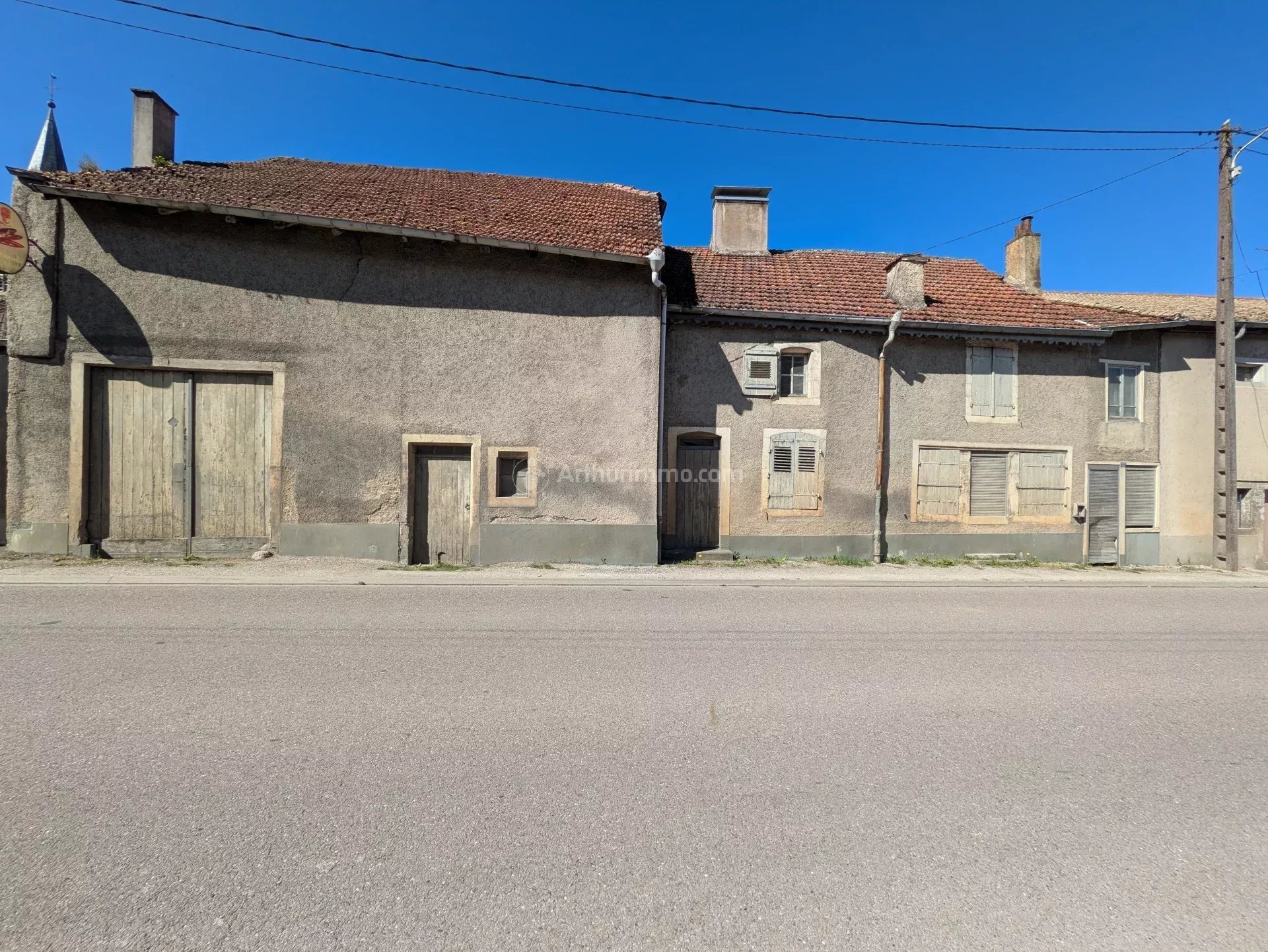 Maison et grange