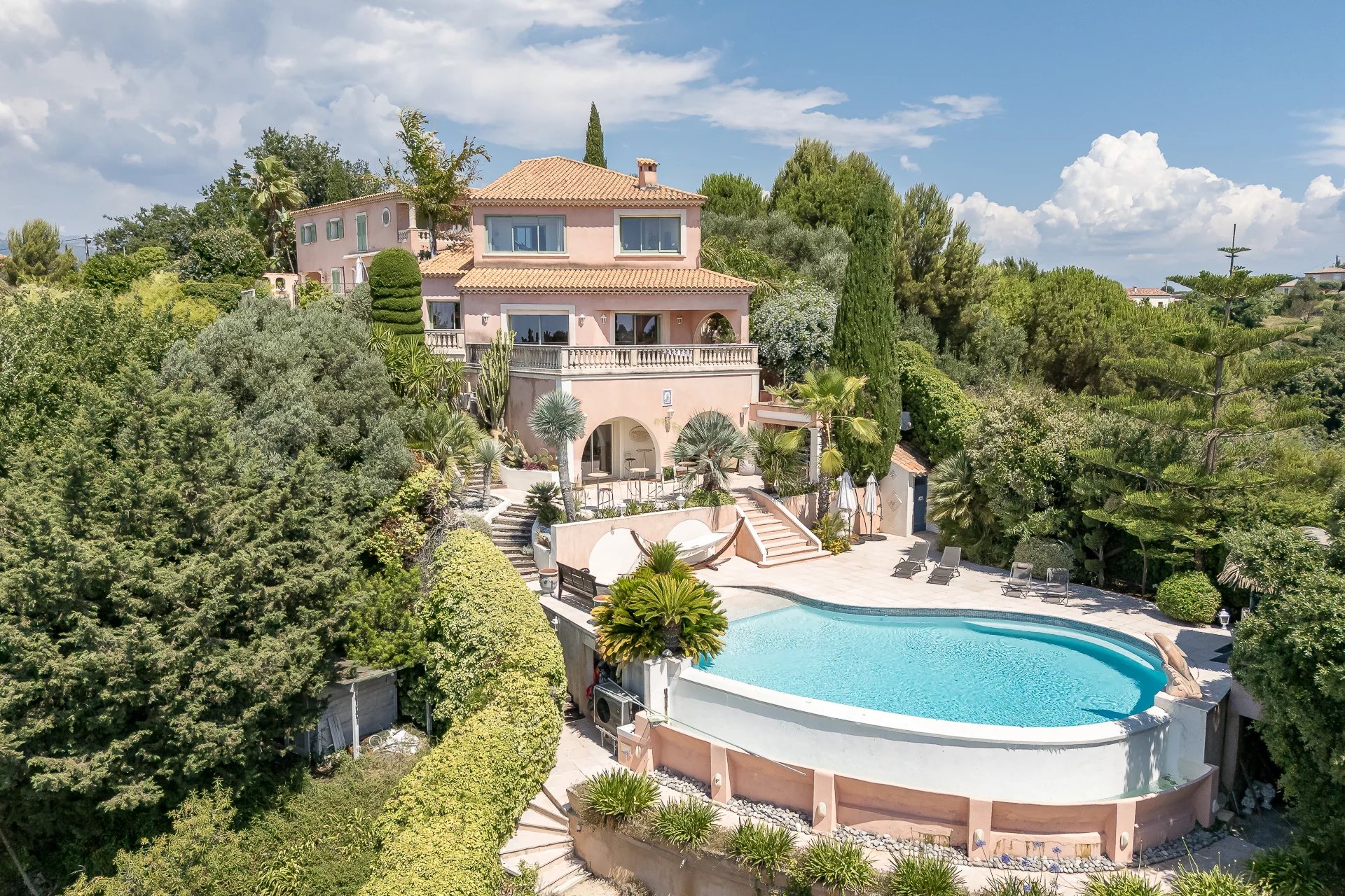 Sale Villa Cagnes-sur-Mer
