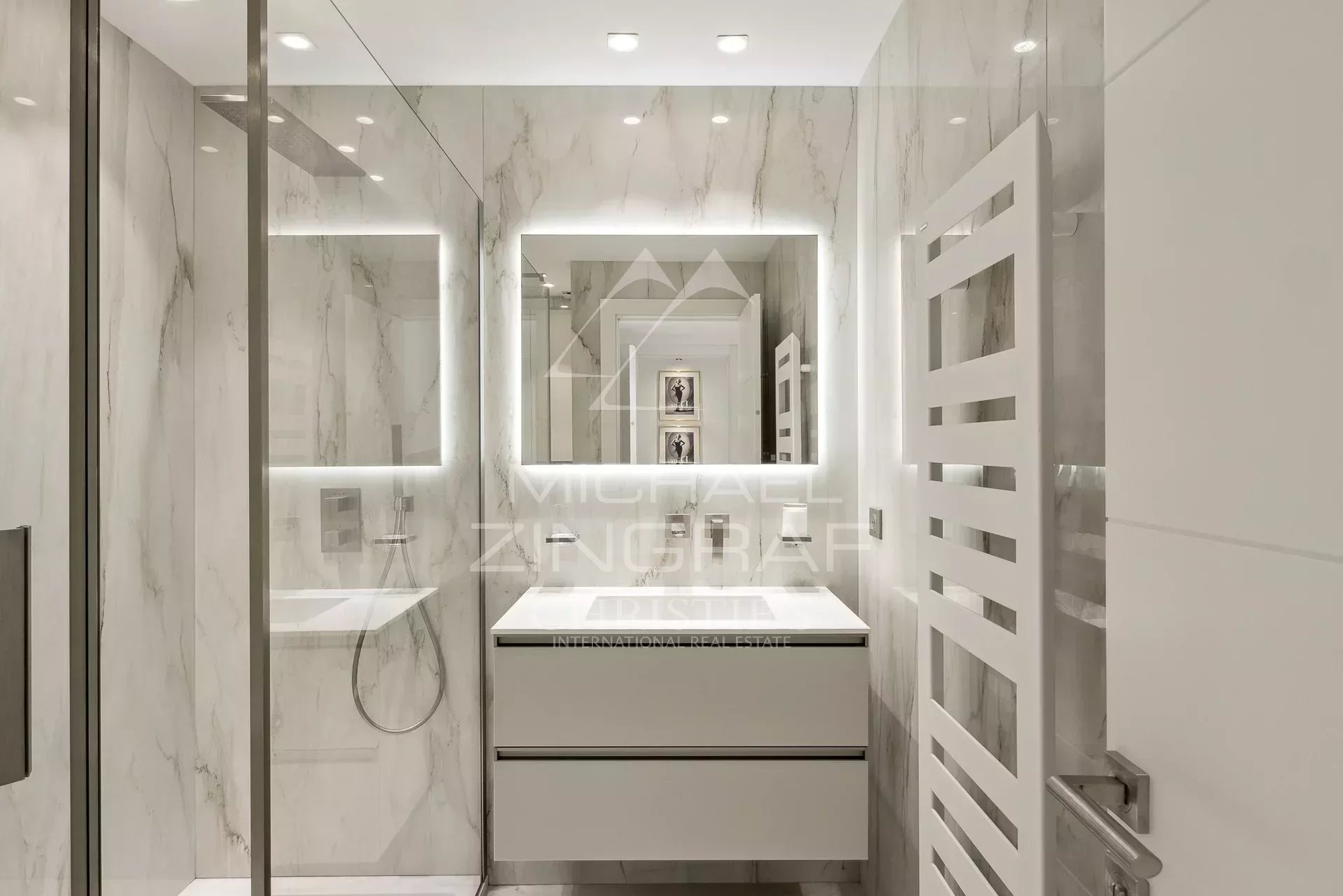 2 Bedroom Apartment/Flat's Image 7