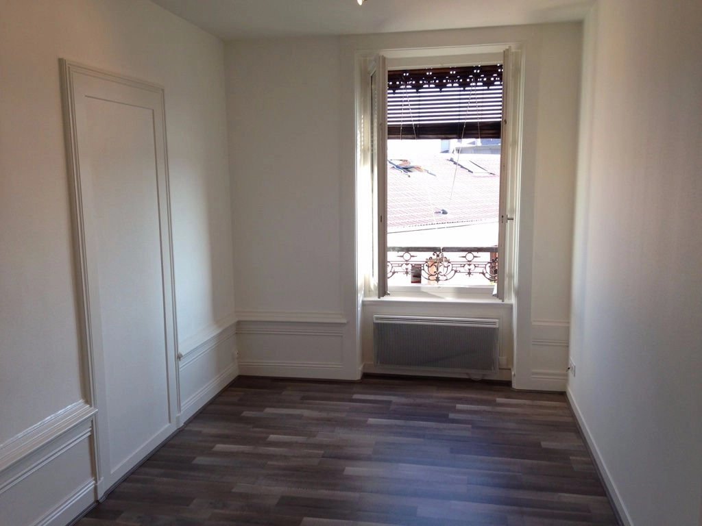 481090 Location Lyon 7ème