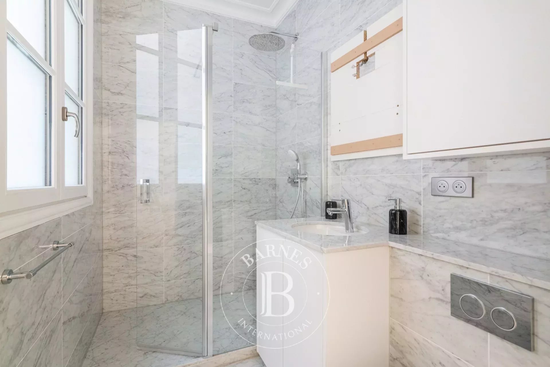 Daire Paris 9ème - picture 11