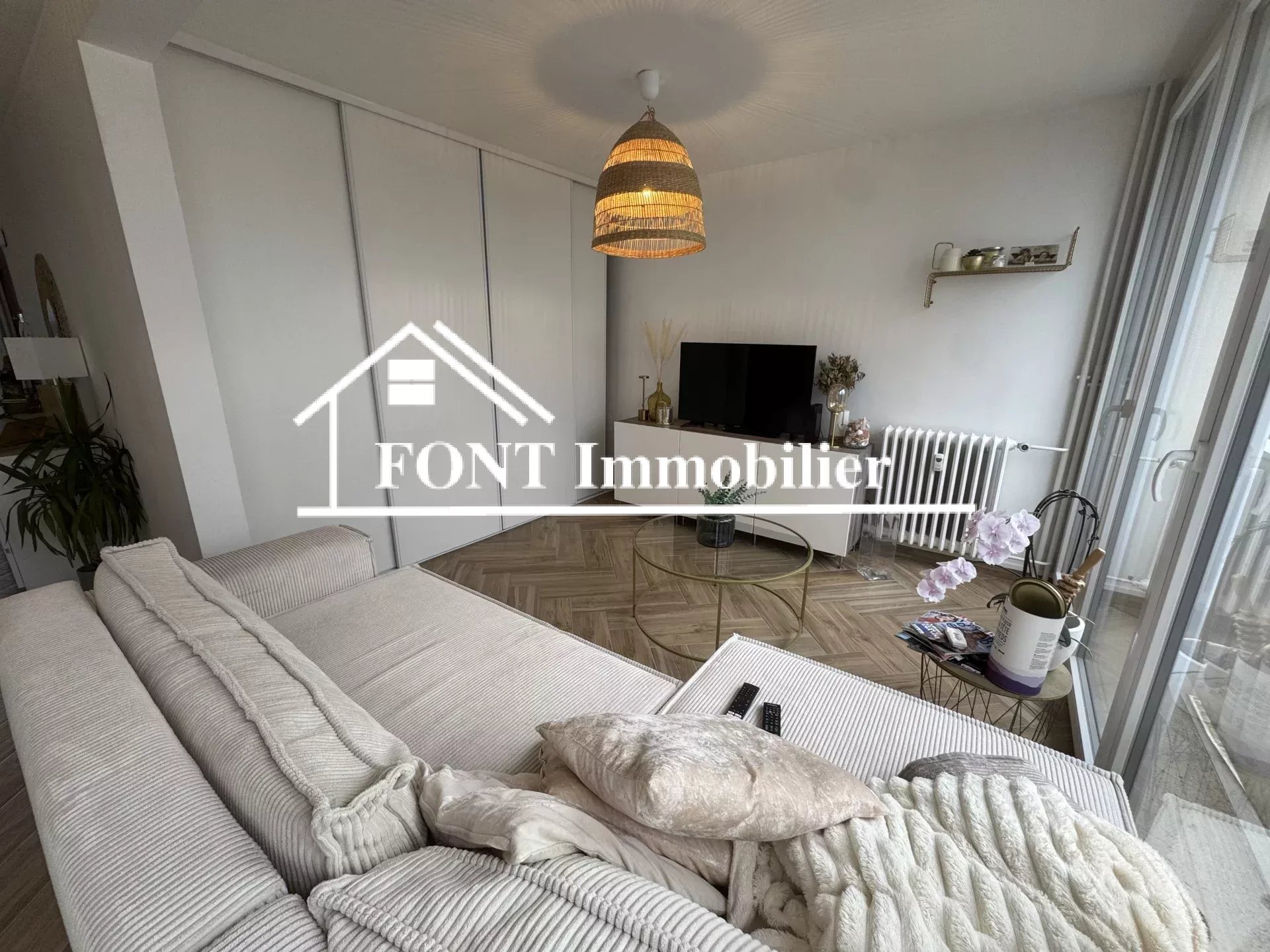 Agence immobilière de 