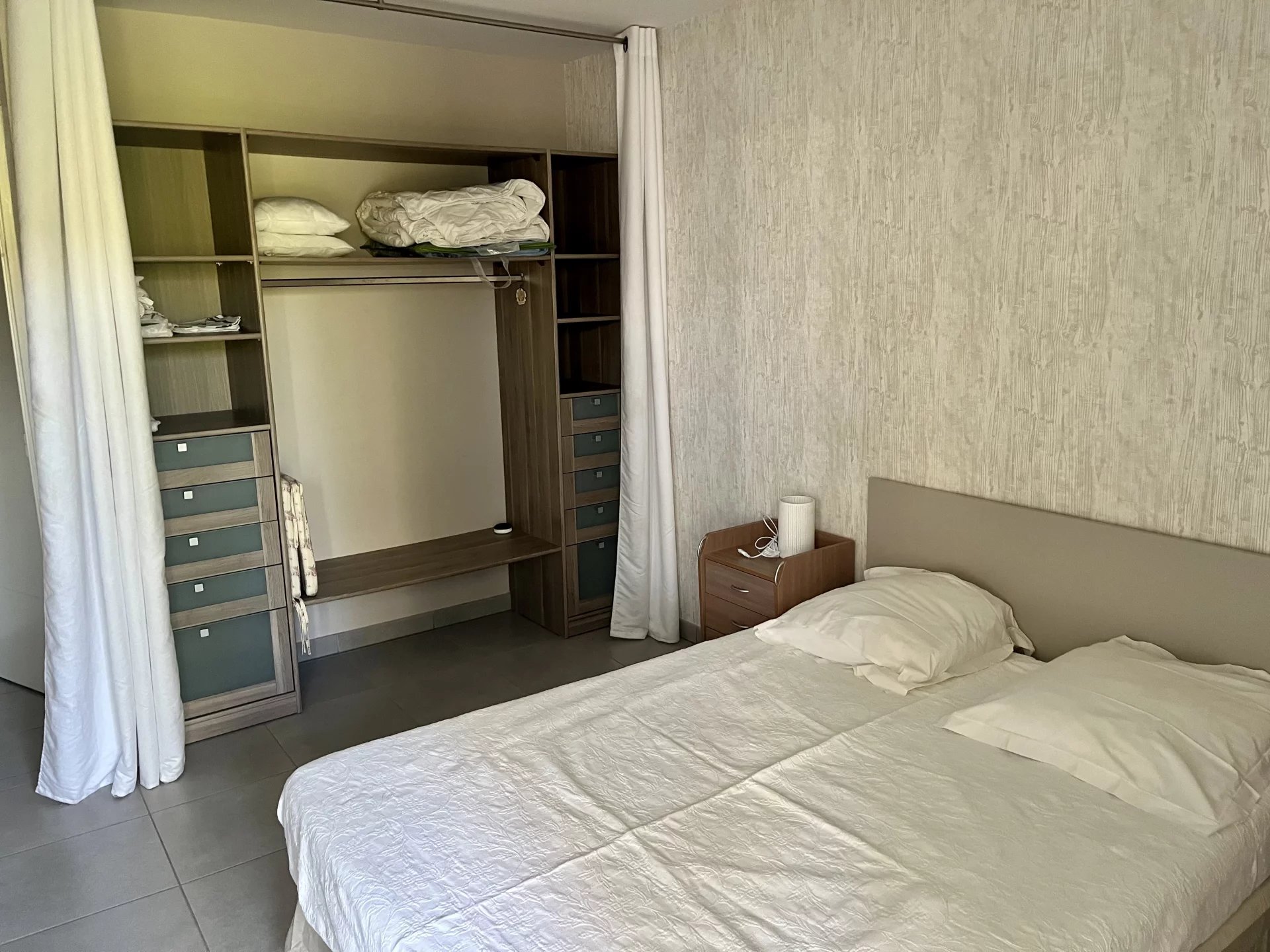 83176585 Location Lyon 9ème