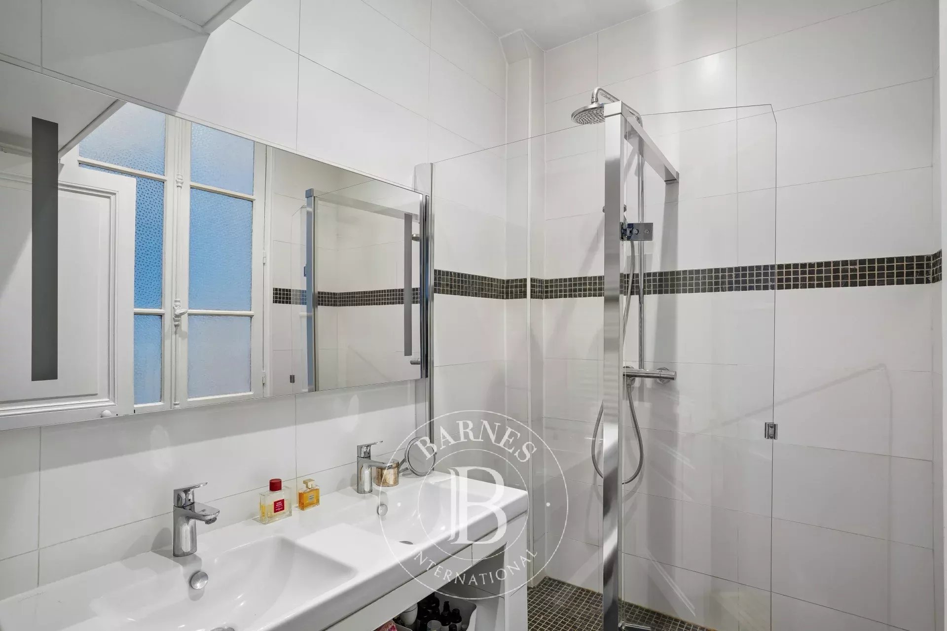 Paris  - Apartment 2 Bedrooms - picture 11