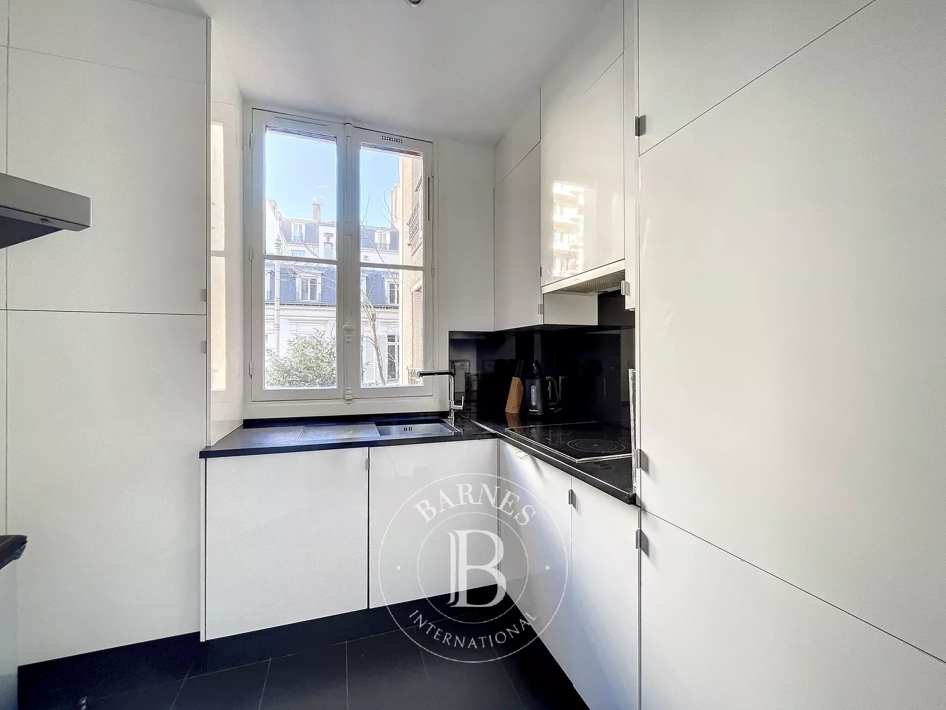 Daire Paris 16ème - picture 10