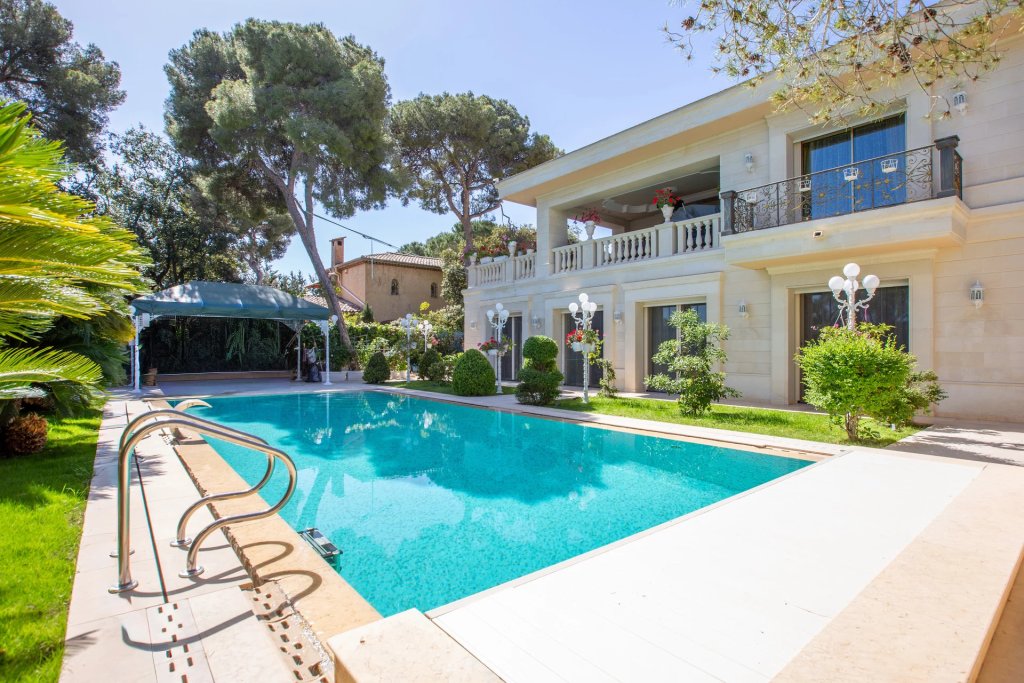 Villa for sale in Roquebrune Cap Martin — Luxury Villa Roquebrune Cap Martin | Sea View Family Estate