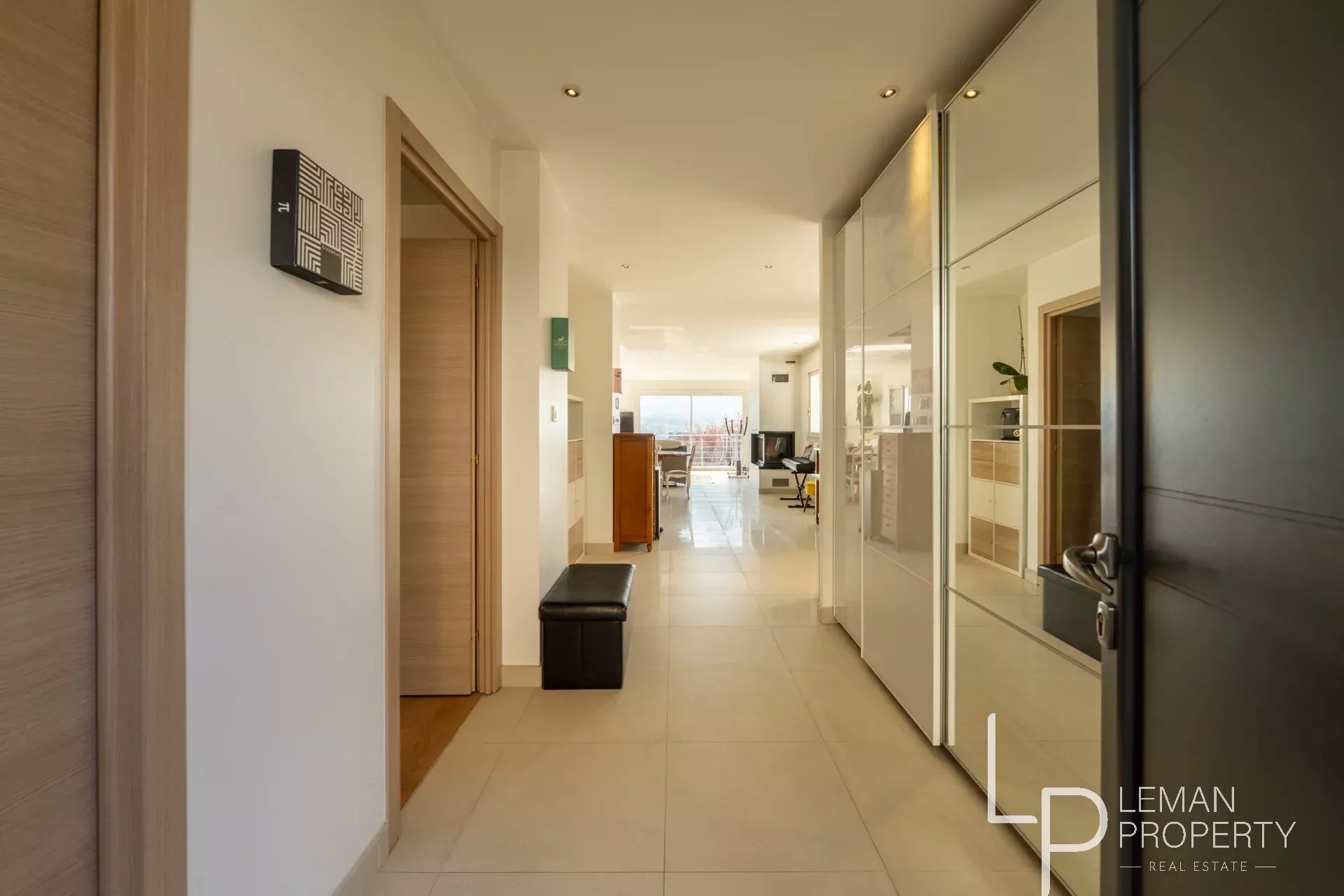 maison en vente sur www.leman-property.com