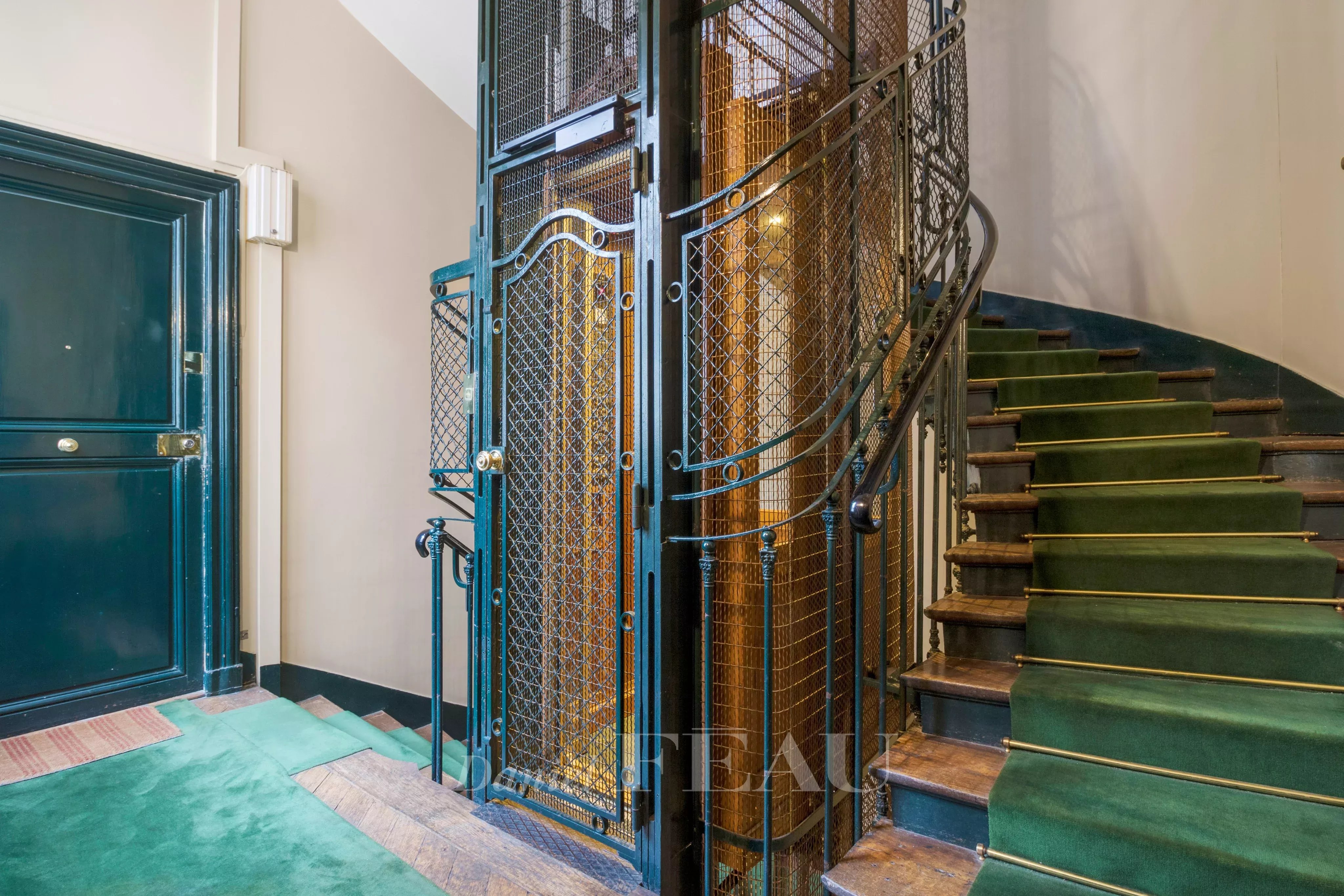 cage d'escalier de l'hôtel particulier