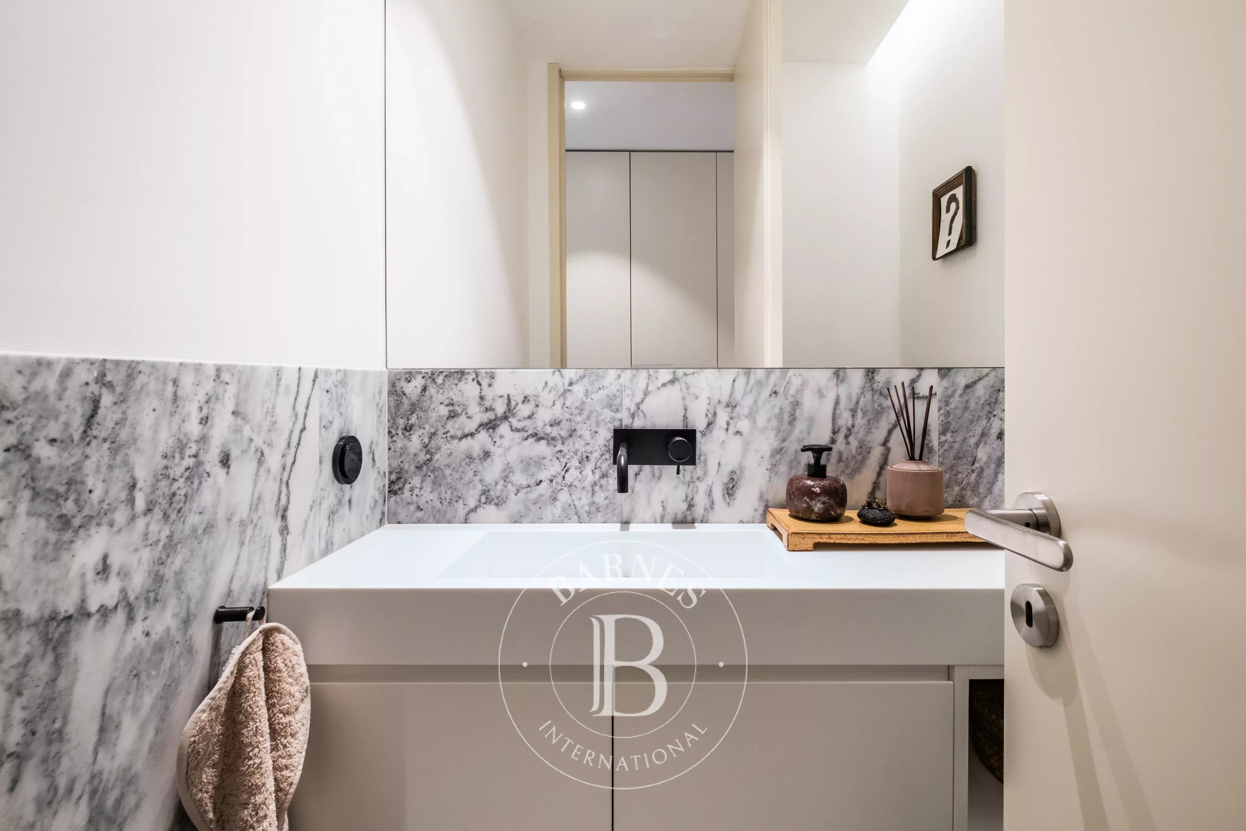 Award-winning Lisbon Pied-à-Terre