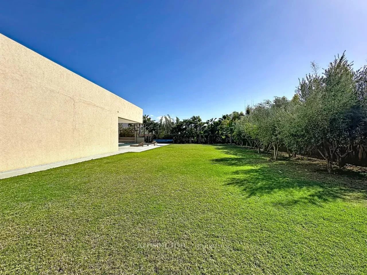4 Bedroom Villa/Townhouse's Image 23