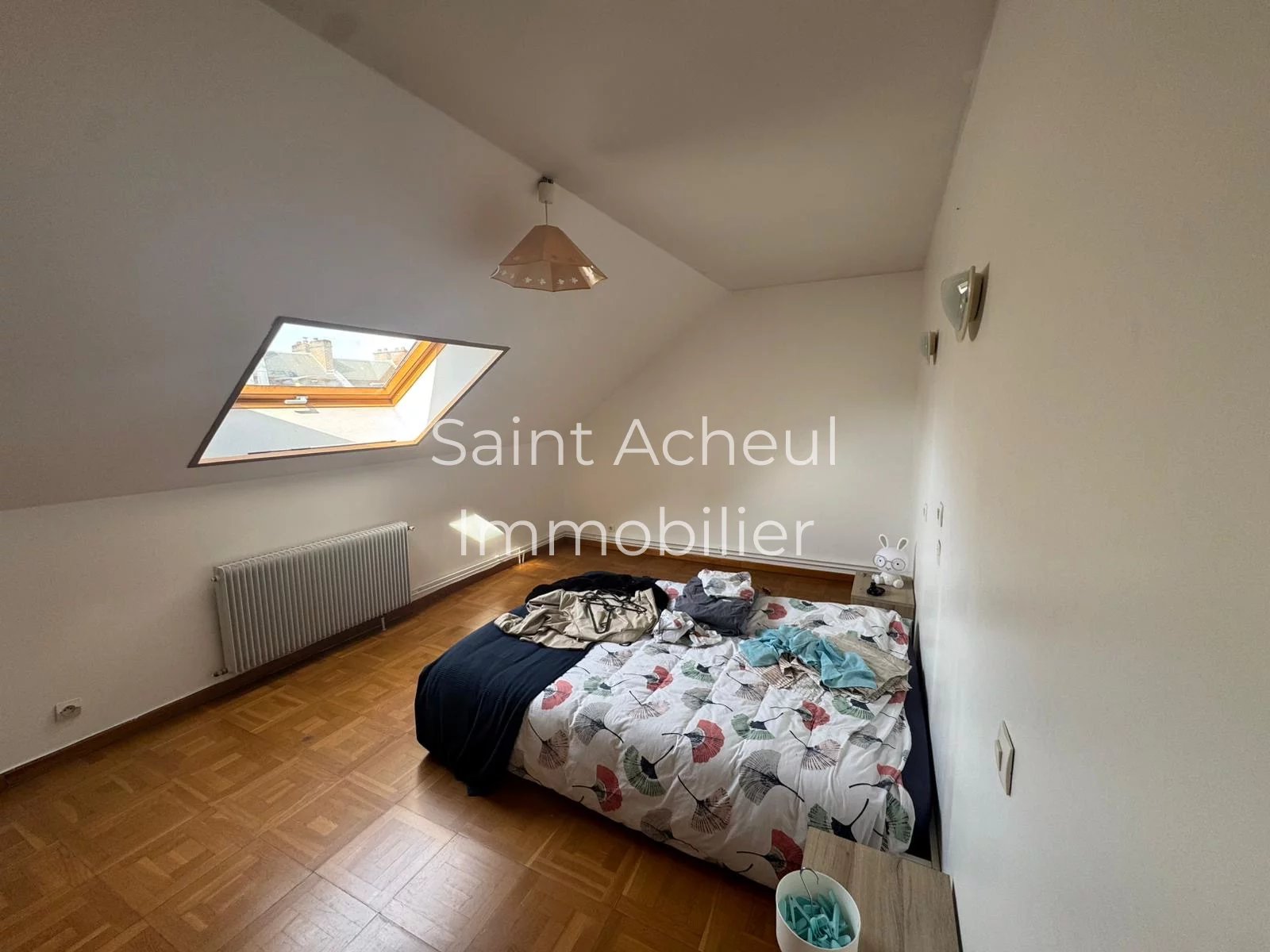 Quartier Saint Acheul / Maison avec Commerce et Cour — photo 8