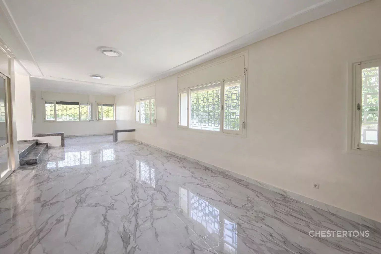 Image of Villa - 6 Bedrooms for Sale in Rabat-Rabat-Morocco, Image 3