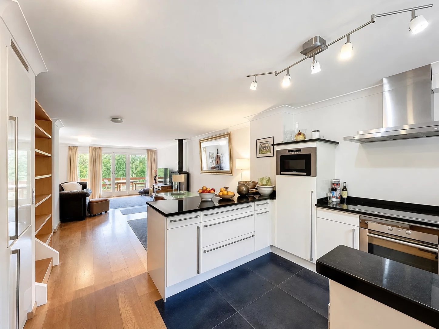 Appartement-villa situé dans les hauteurs de Lutry