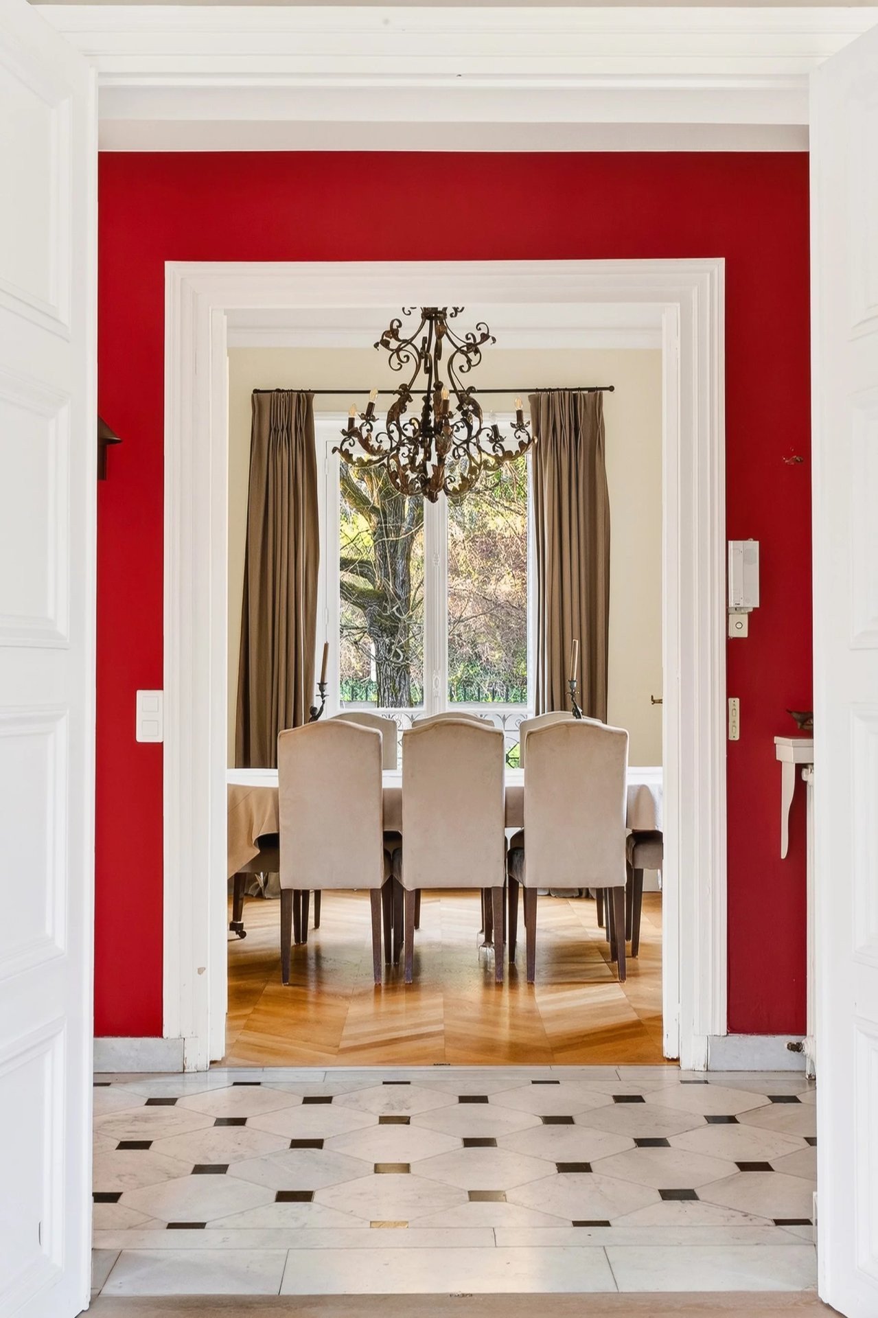 6 Bedroom Villa/Townhouse's Image 20