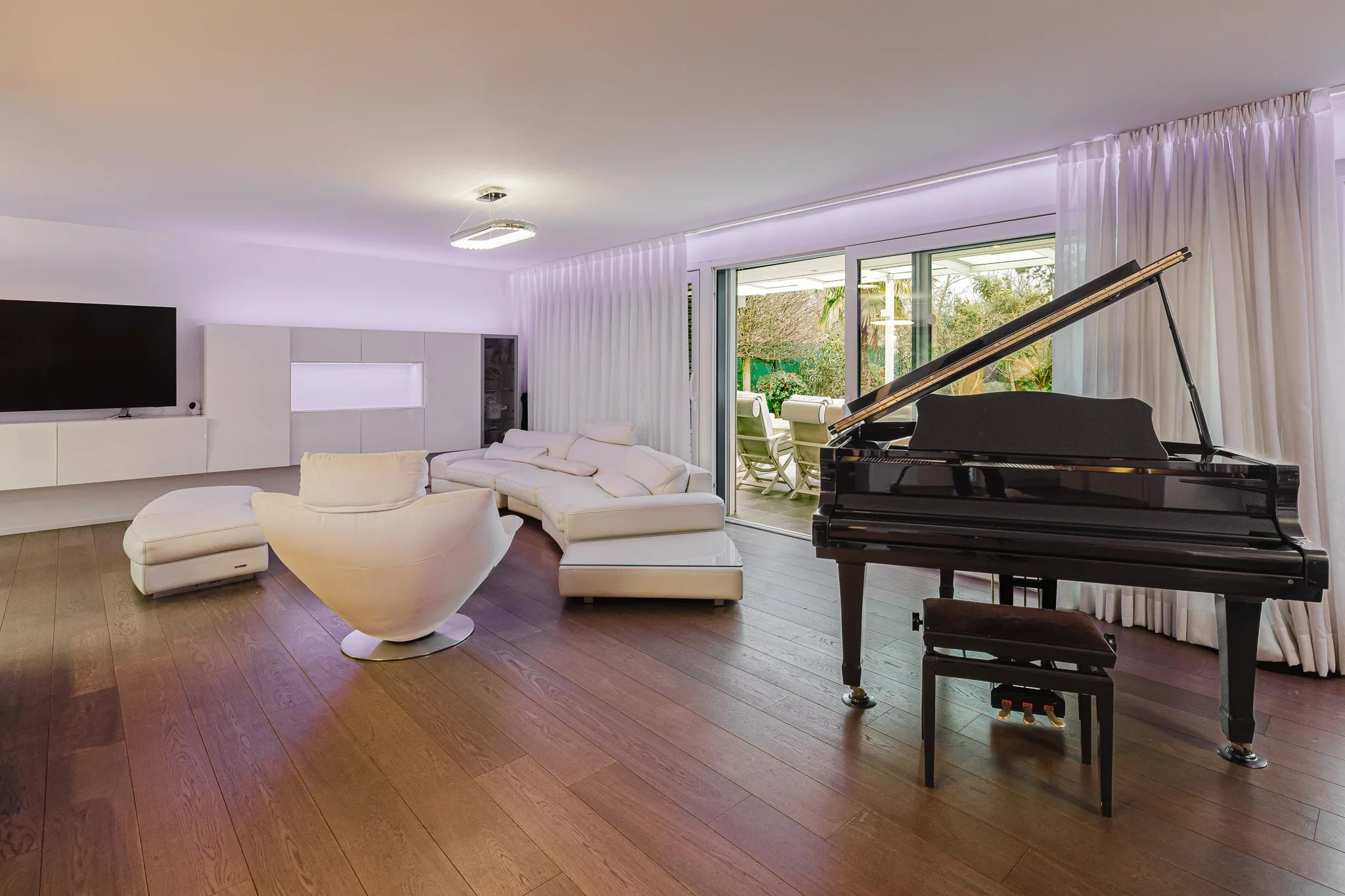 Confortable villa contemporaine à Thônex
