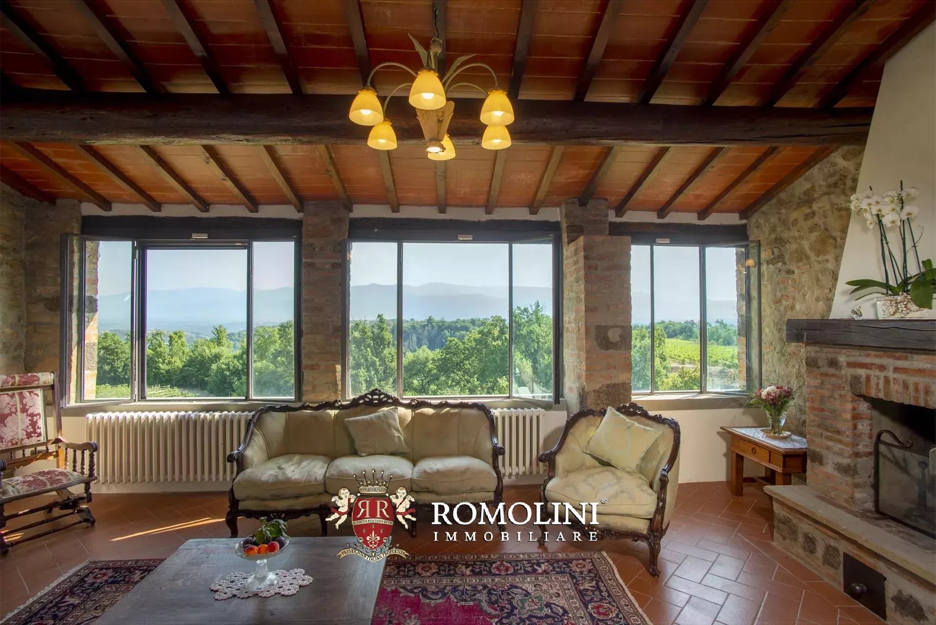 4 Bedroom Vineyard's Image 23