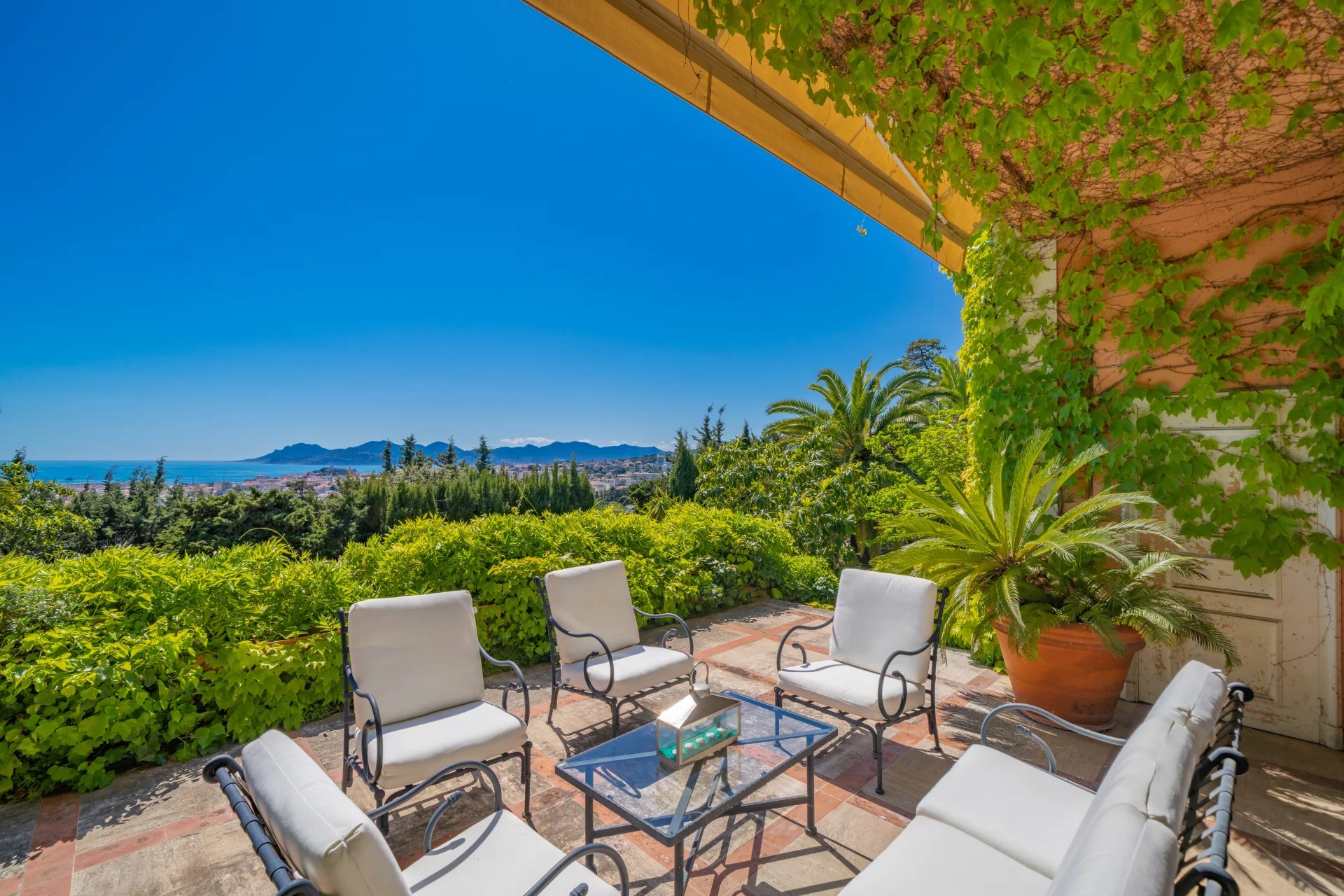 Villa Cannes - picture 2