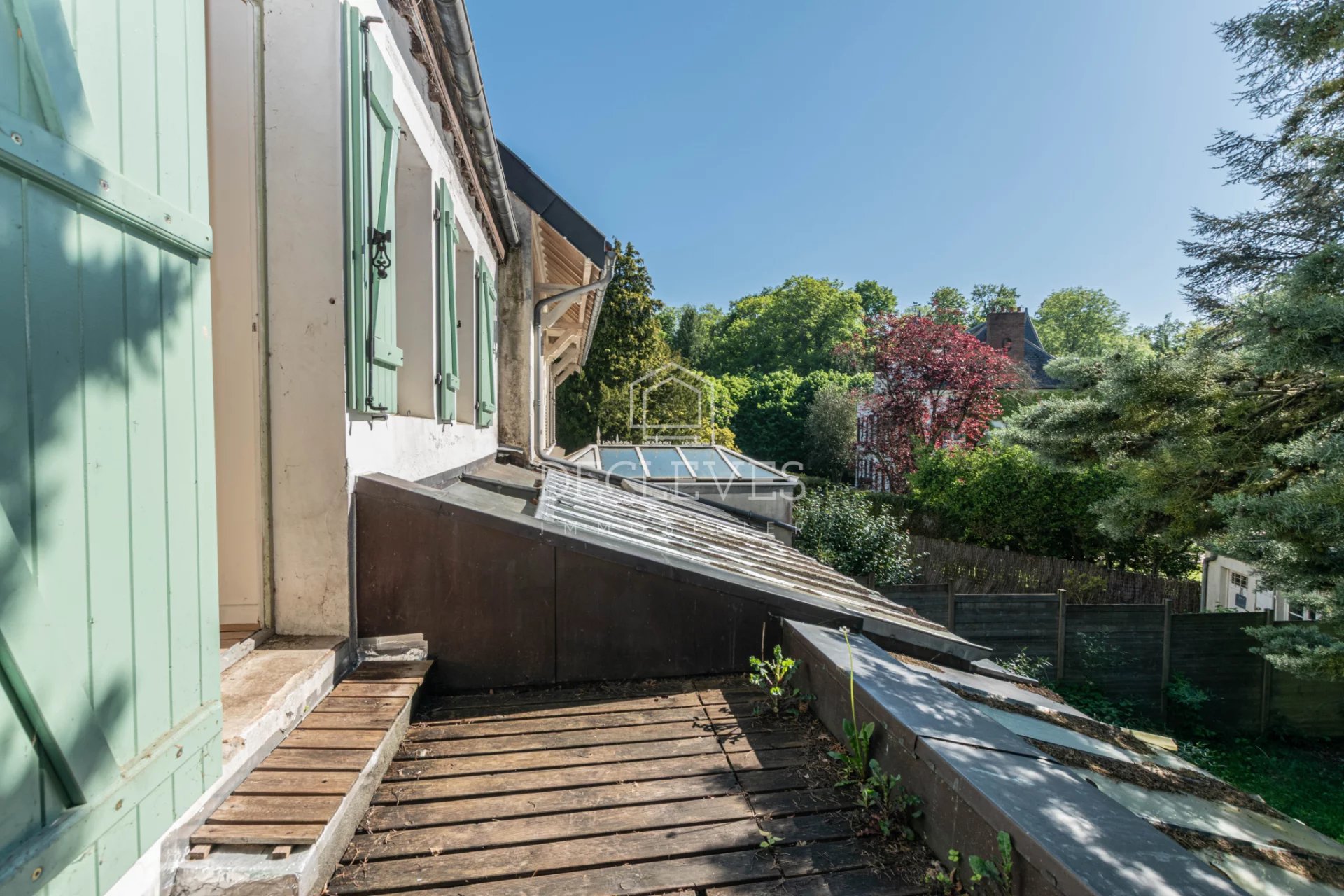 Agence immobilière de 