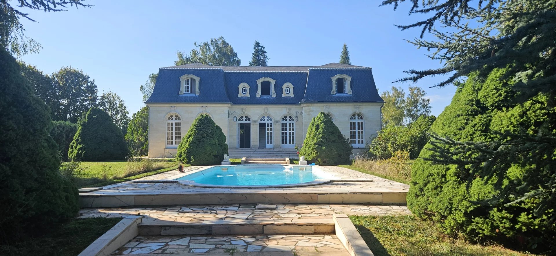 Agence immobilière de 