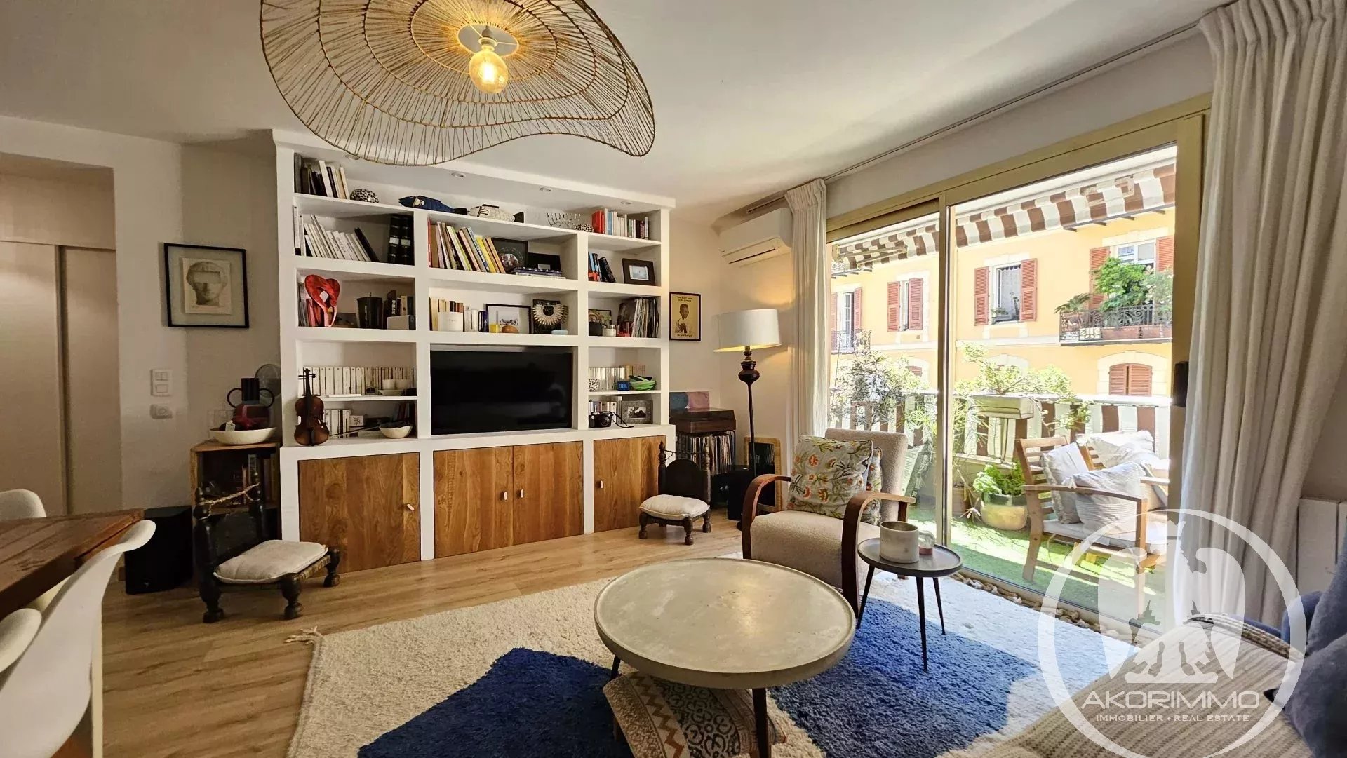 NICE- RIQUIER/LE PORT: 5P TERRACES & PARKING