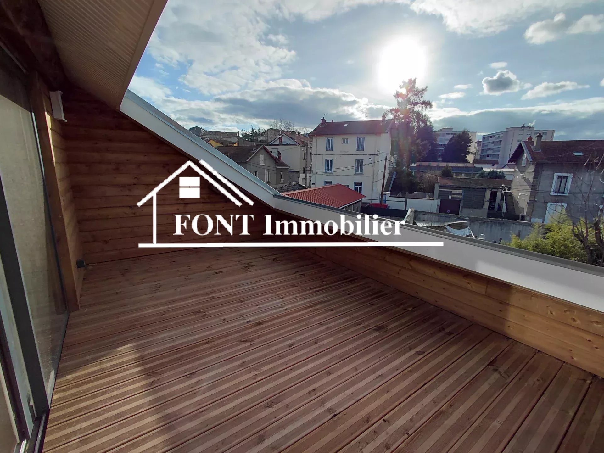 Agence immobilière de 