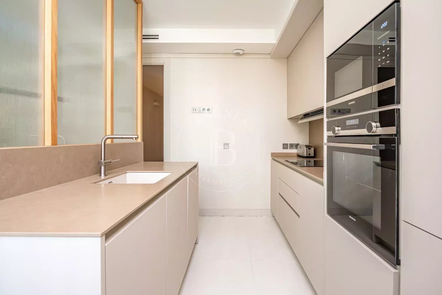 Daire Madrid - picture 12