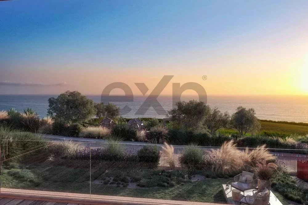 For sale 4-bedr. duplex villa on the seafront in Ericeira 85948992 image 2
