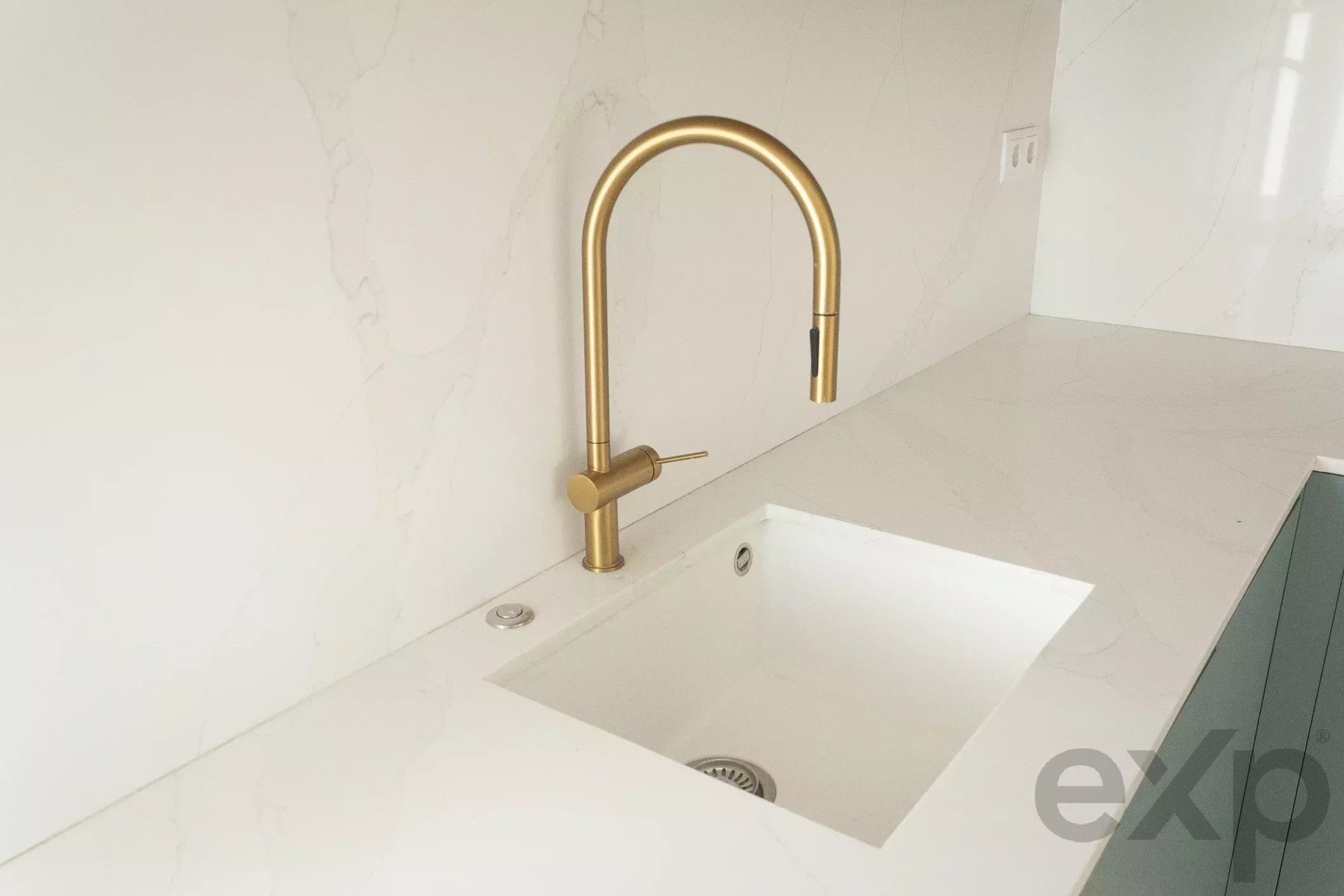 Modern 2-bedroom apartment in Alcabideche 86651620 image 77