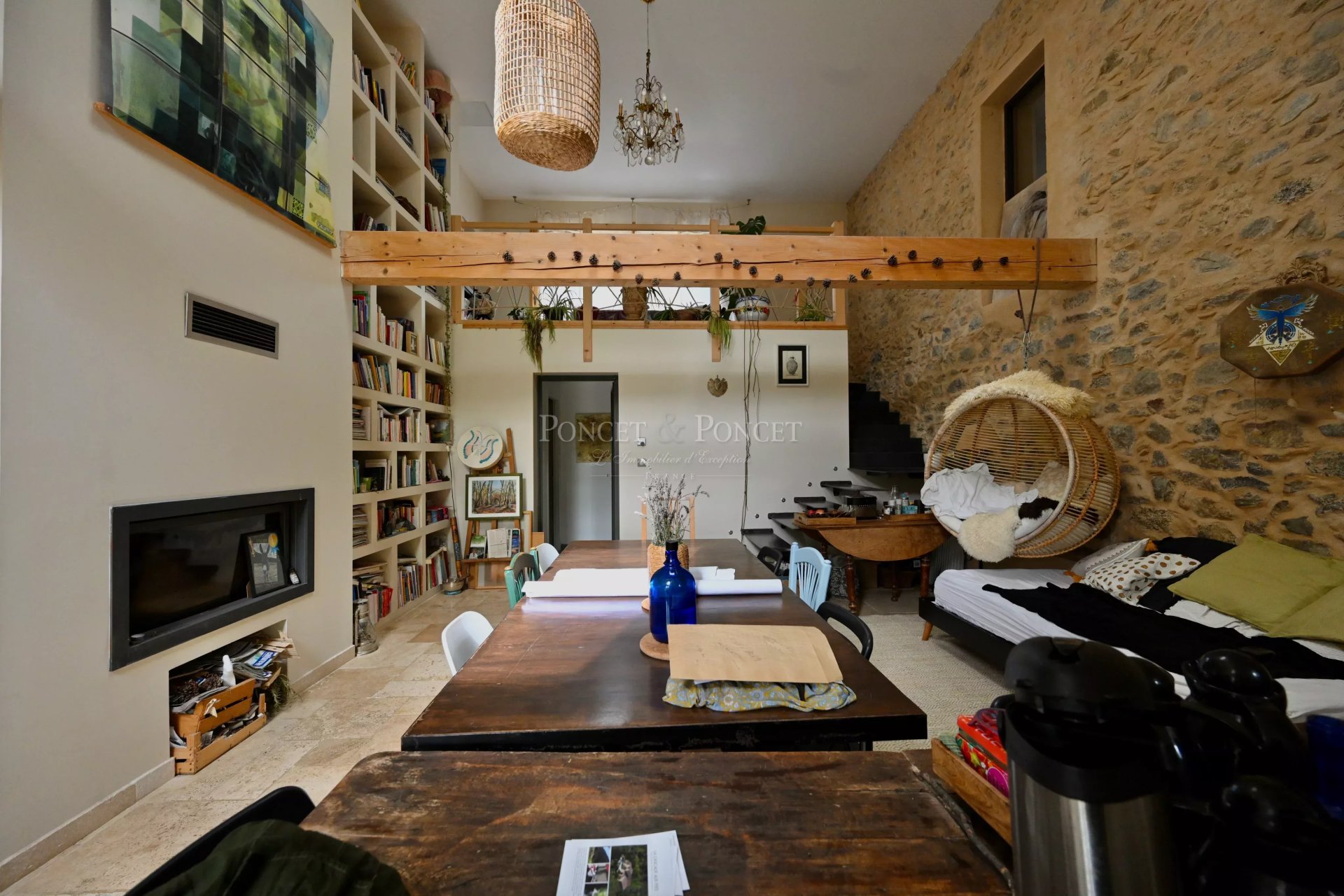 5 Bedroom Villa/Townhouse's Image 9