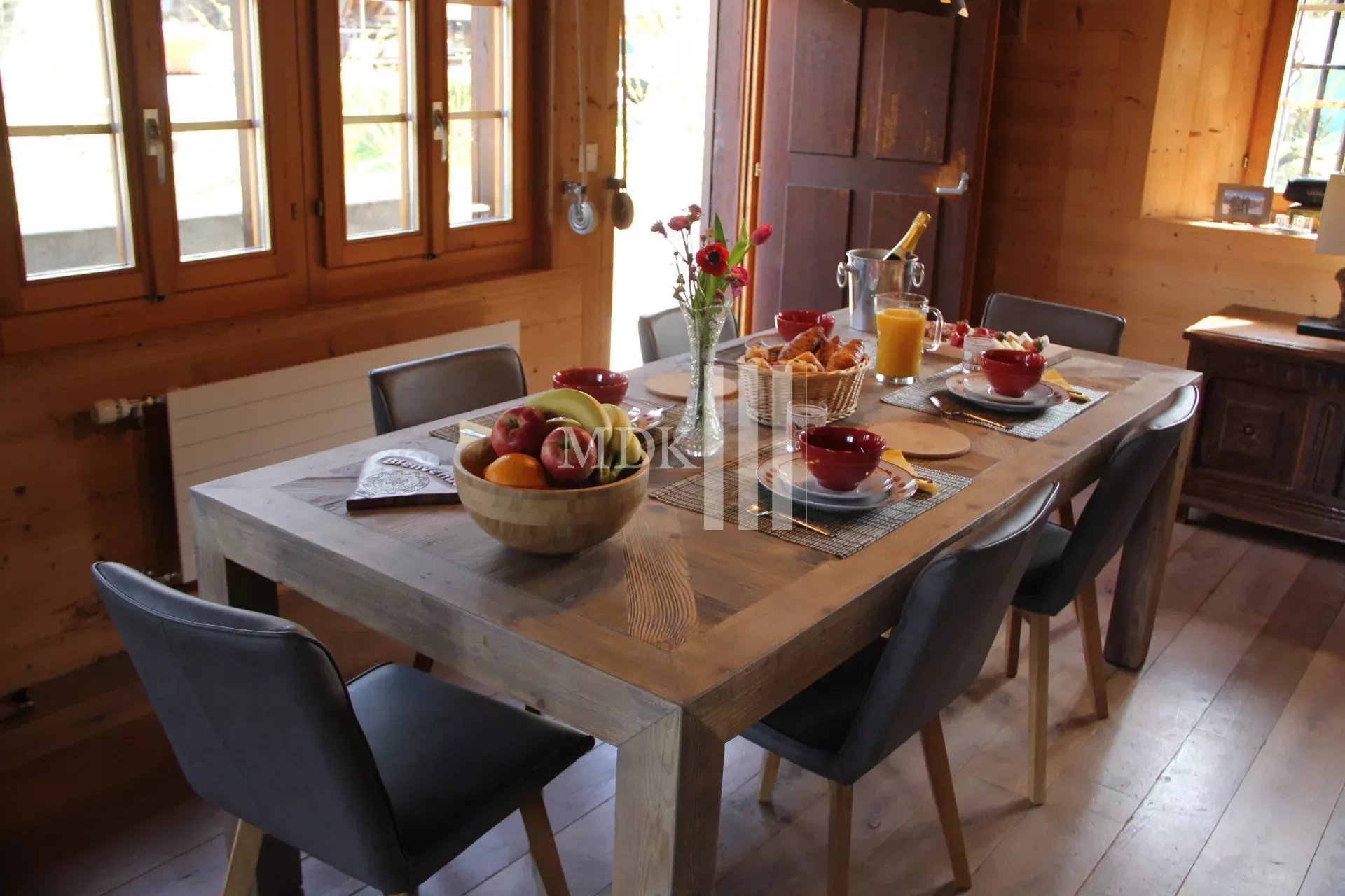 Chalet de charme à Val-d’Illiez – Une opportunité rare ! - Photo 3