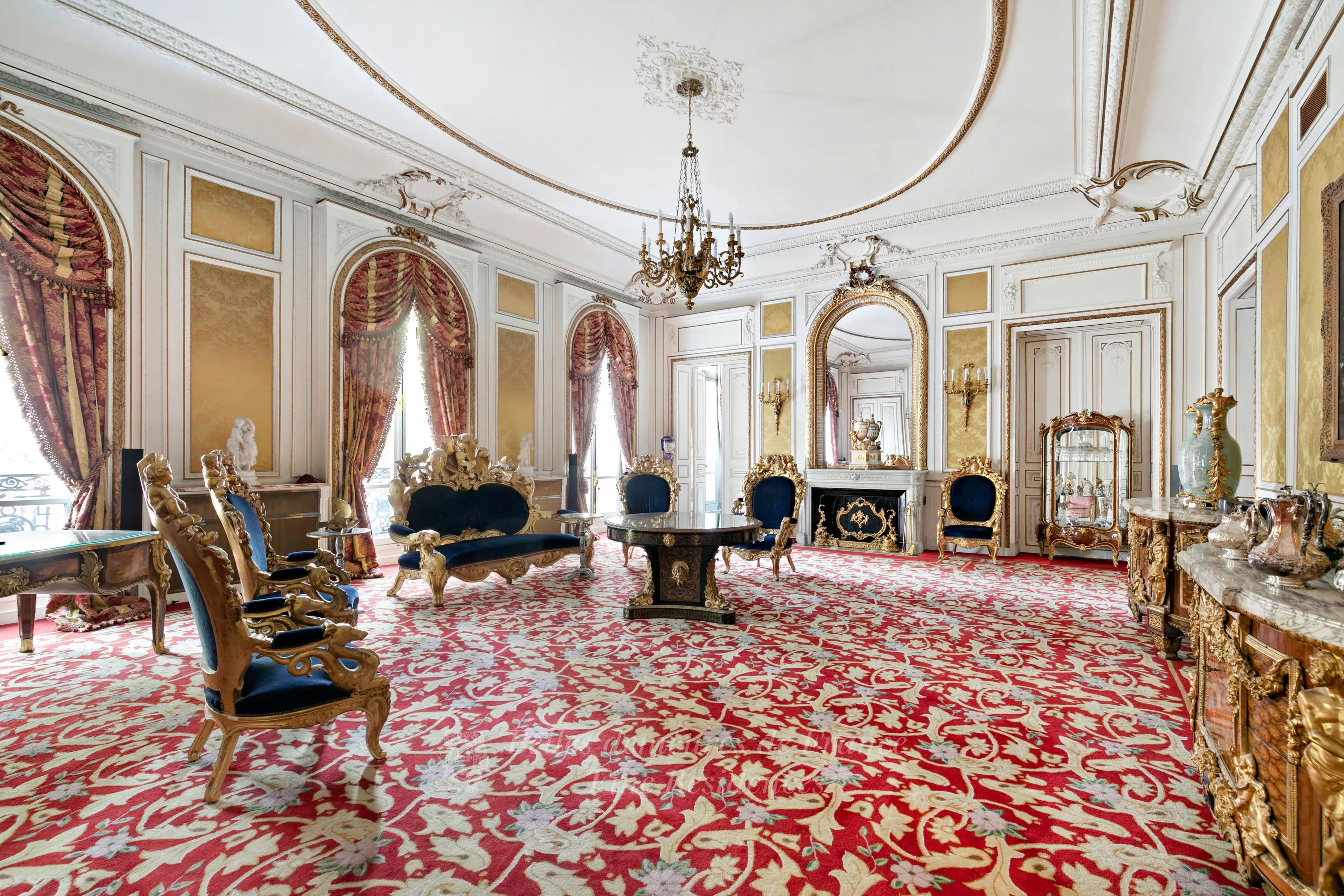 Réception, cheminée