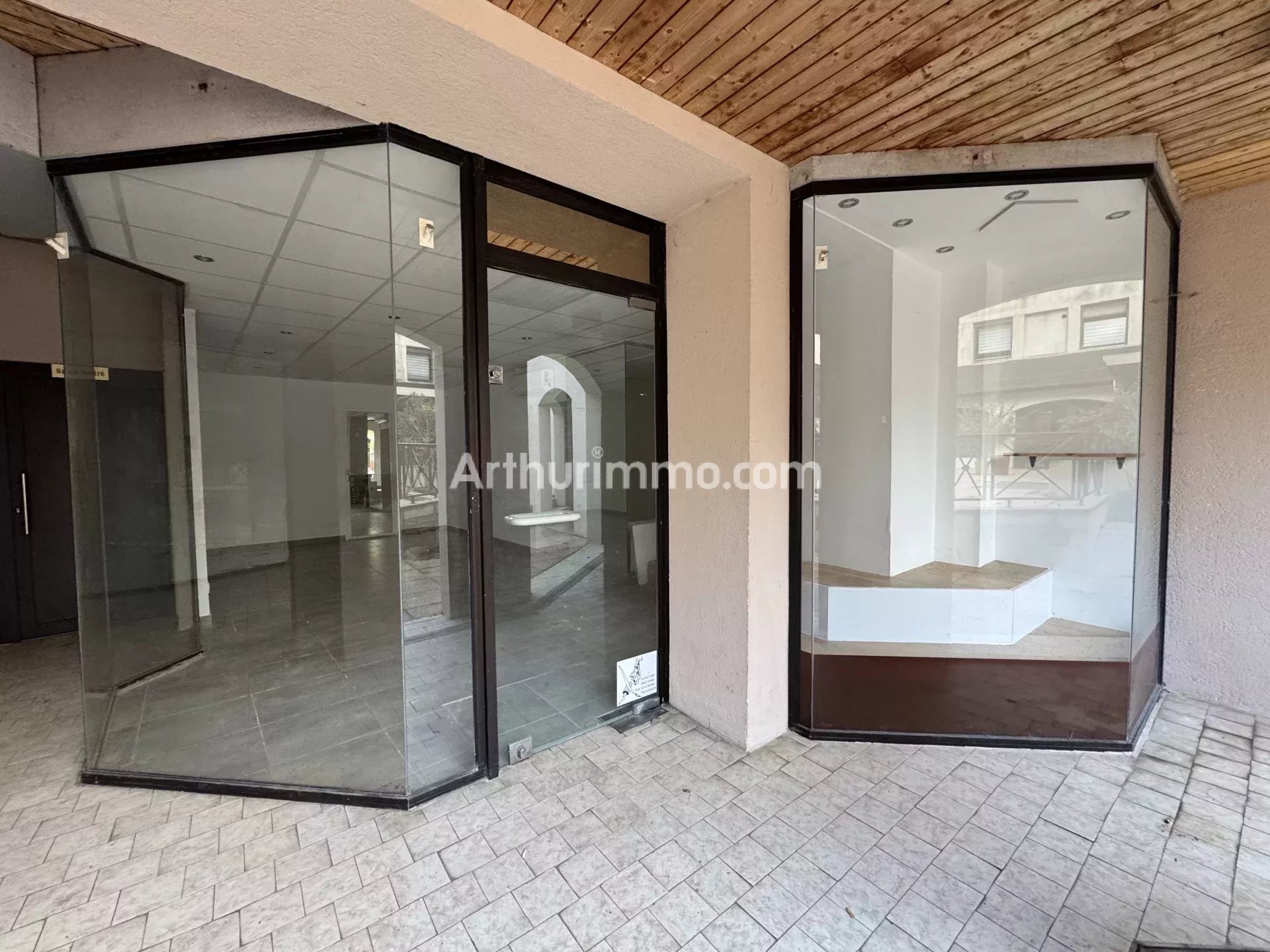 Location Local commercial Lons-le-Saunier