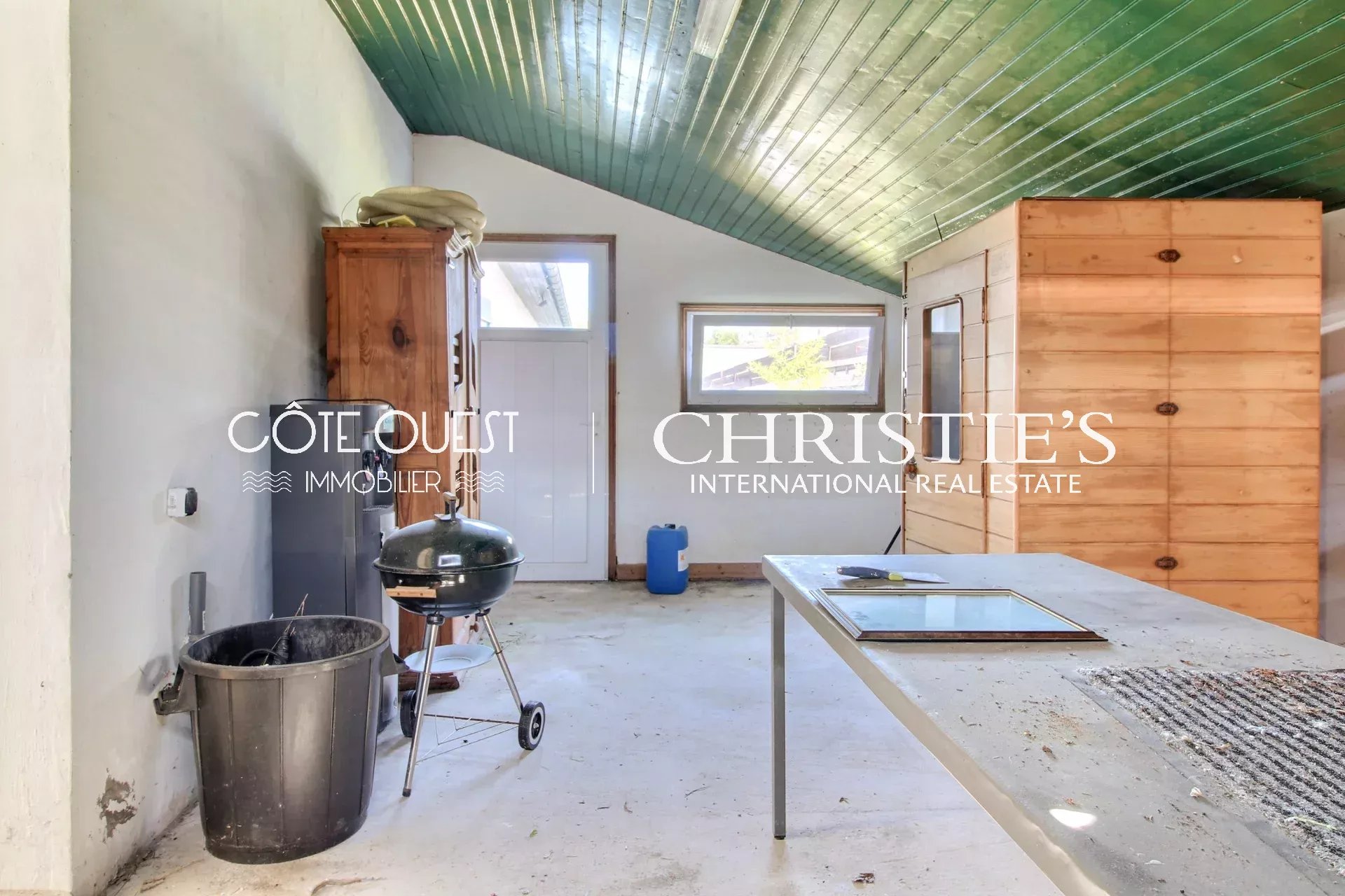 4 Bedroom Villa/Townhouse's Image 8