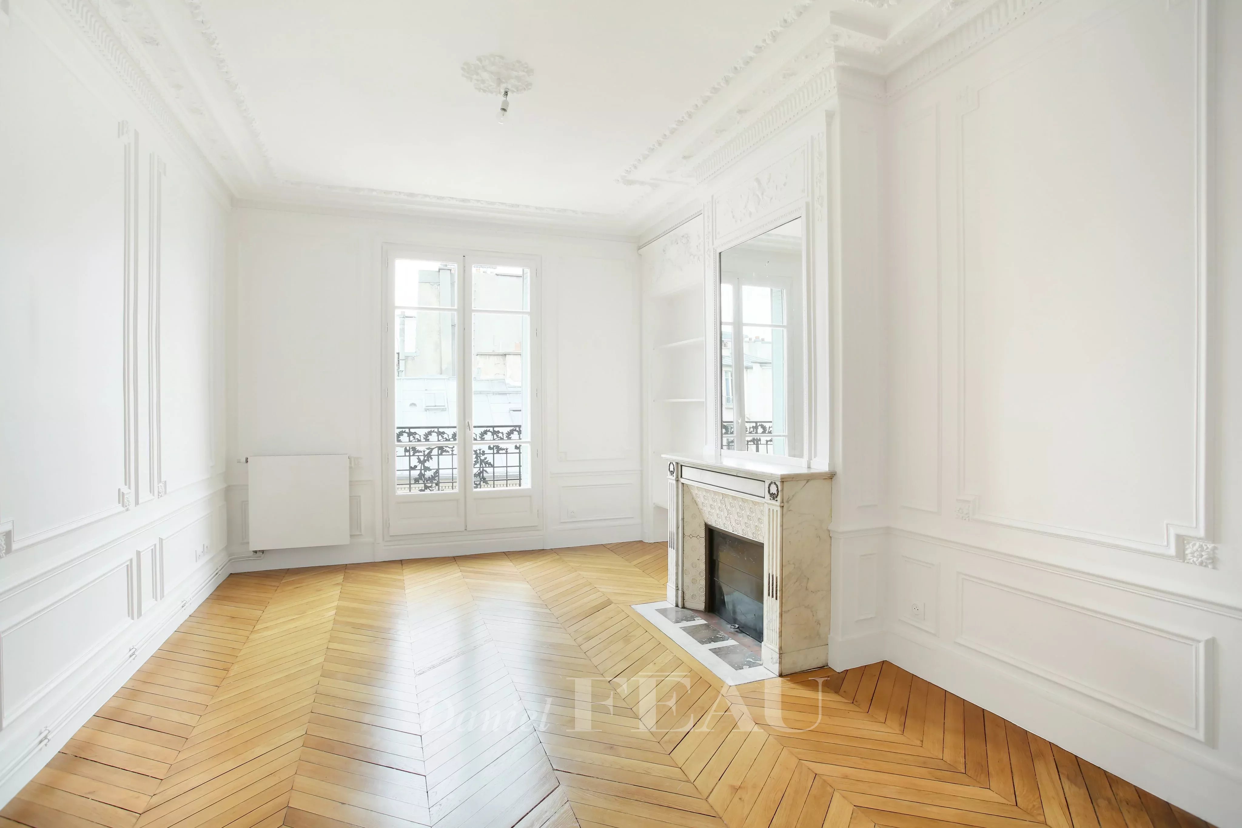 Entrée Parquet Cheminée