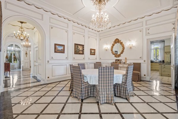 1920s Luxury Villa in Antibes | Exceptional Cap d'Antibes Mansion — photo 5