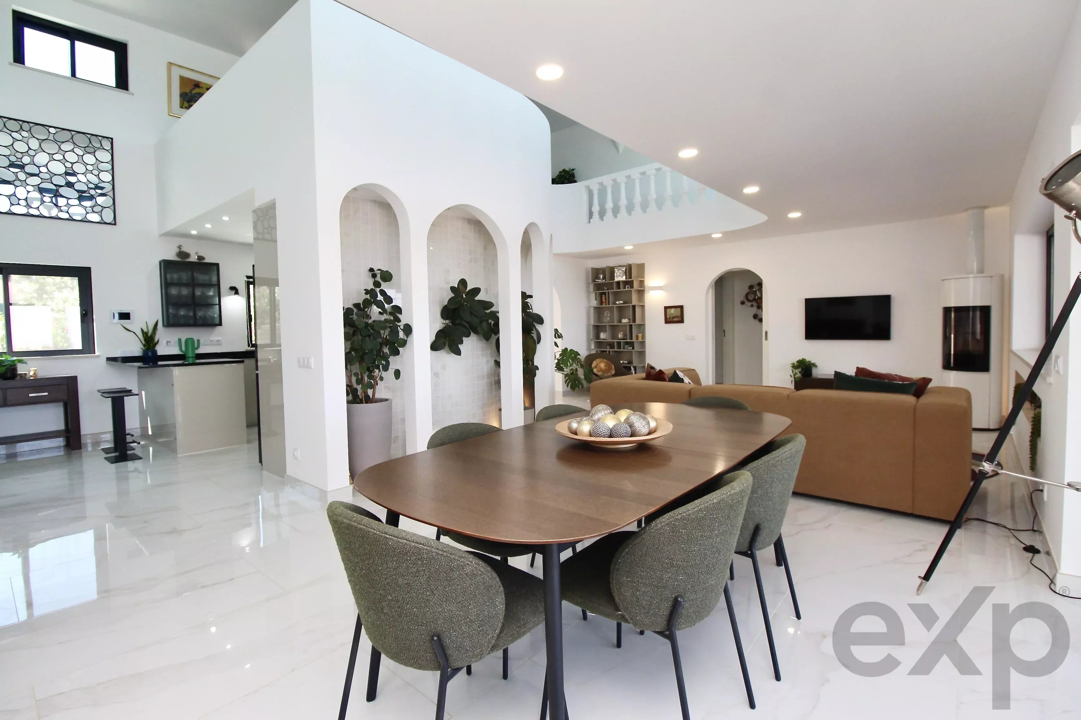 Stunning Sea-View Villa with Heated Pool, Guest Annex, Double Garage and Independent Ruin 87110490 image 5