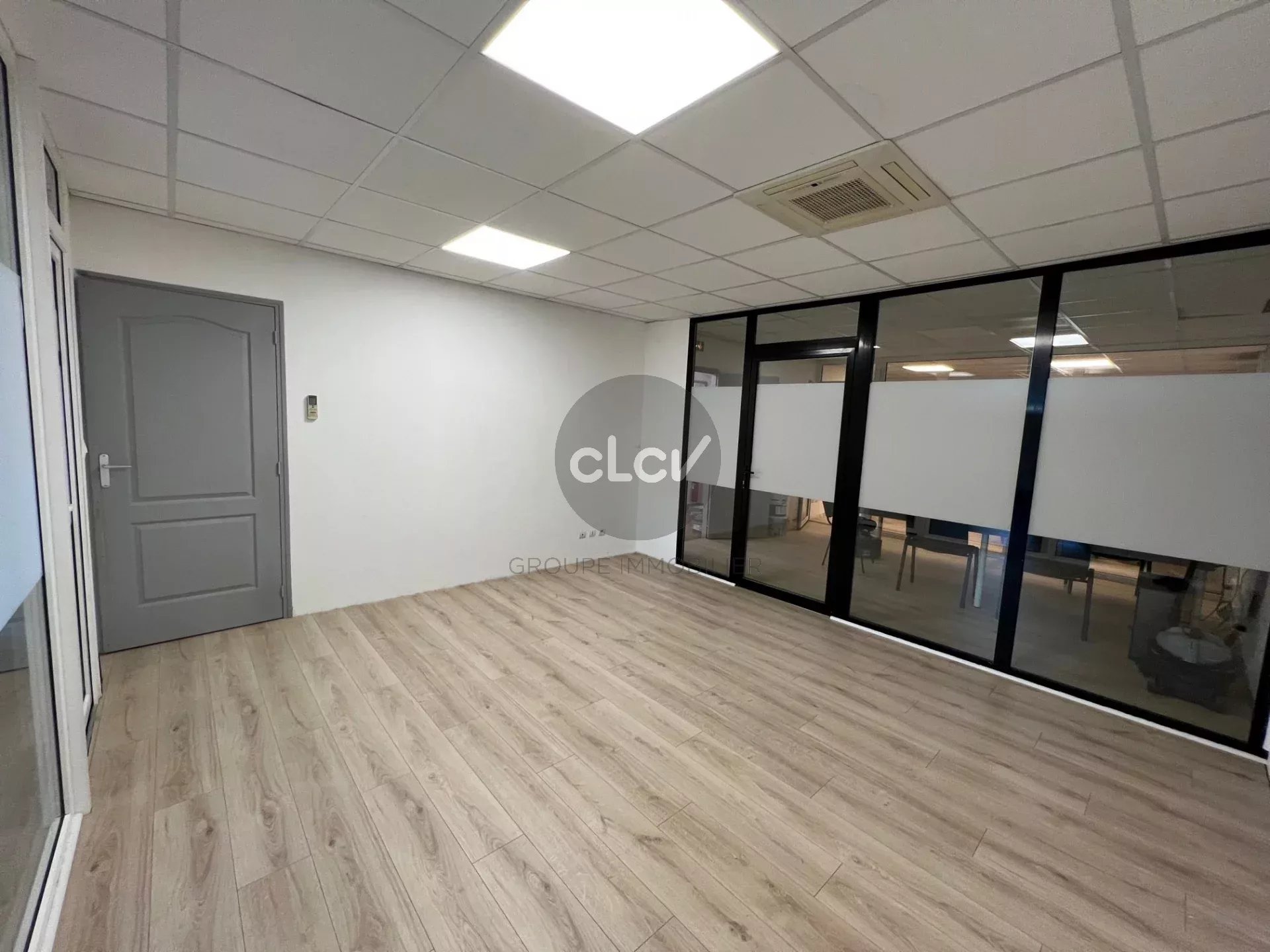 Bureaux de 21 m² 69330 MEYZIEU