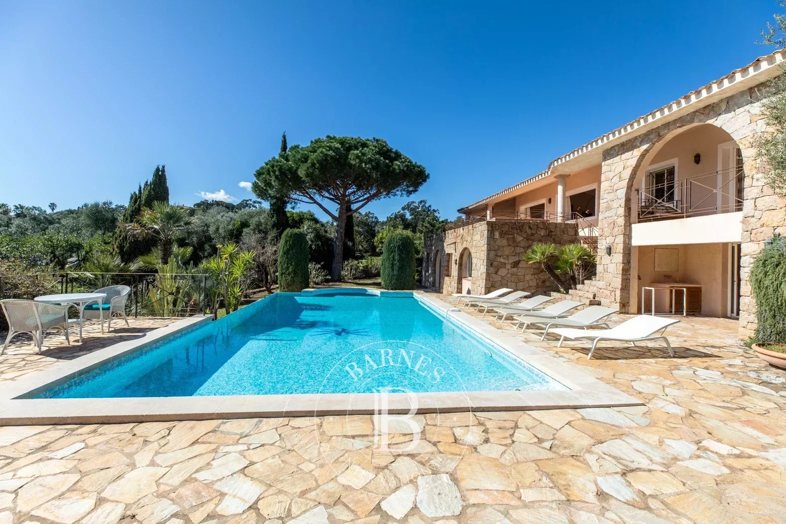 Sainte-Lucie-de-Porto-Vecchio  - Villa  5 Chambres - picture 2