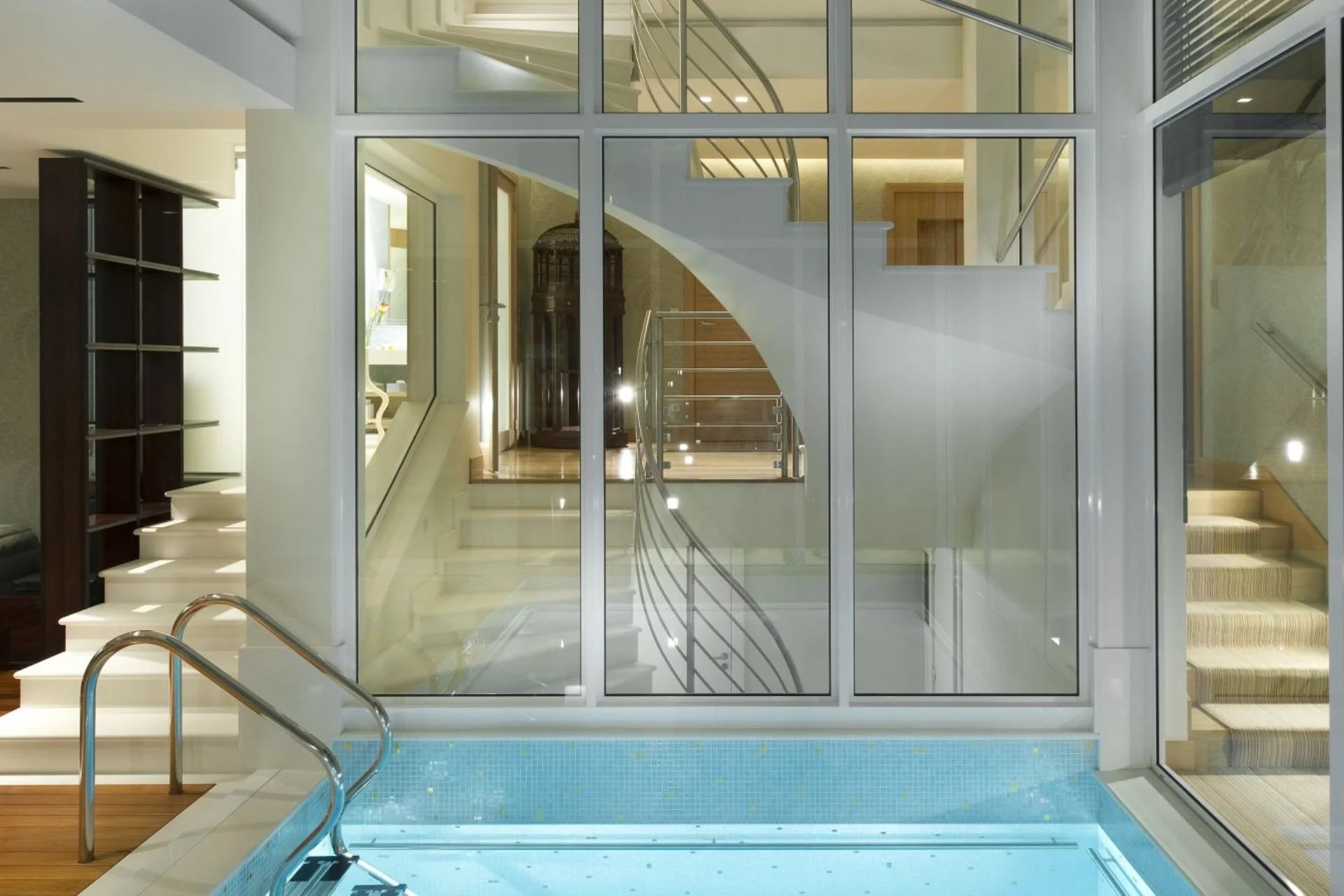 Luxury, modern 7-bedroom villa with hotel service