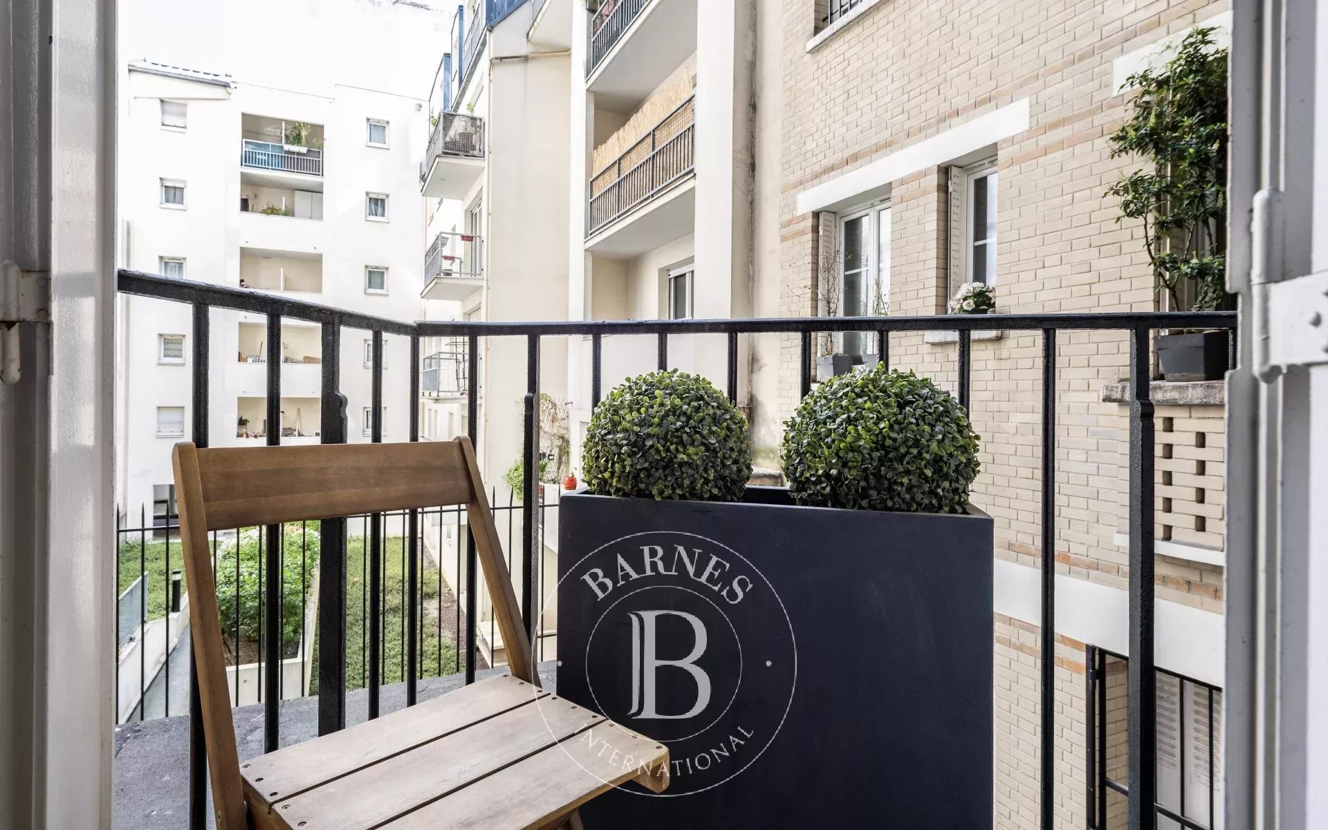 Daire Paris 18ème - picture 6