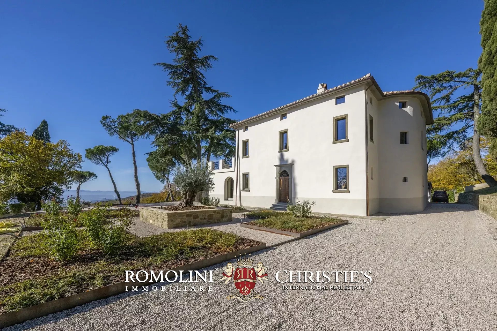 4 Bedroom Villa/Townhouse's Image 19