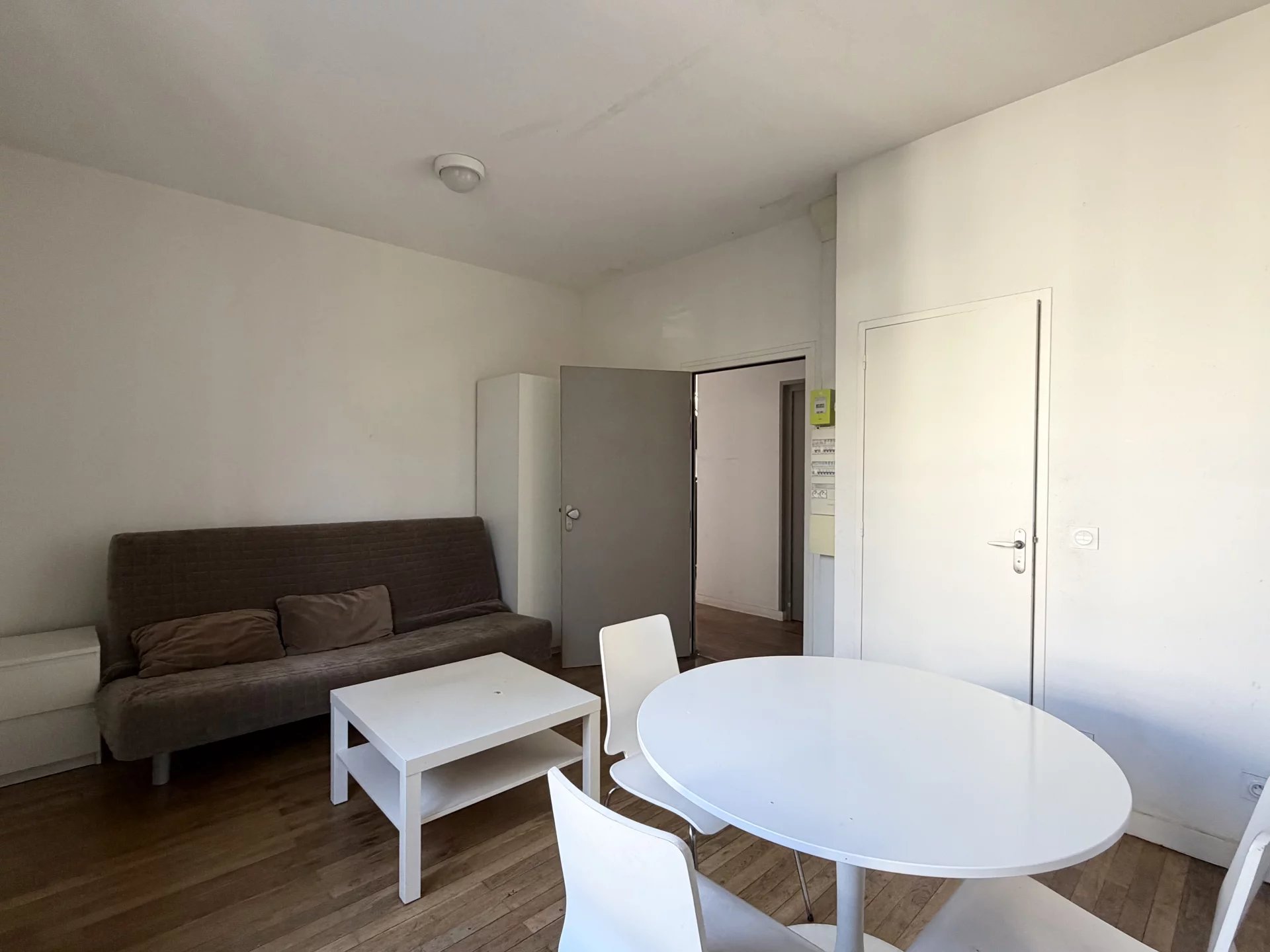4195859 Location Villeurbanne