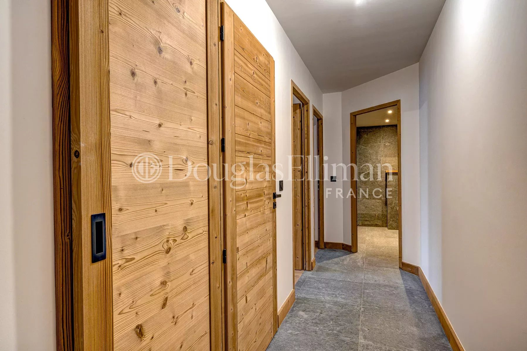 MORZINE – Appartement neuf T3 idéalement situé - Image nᵒ2