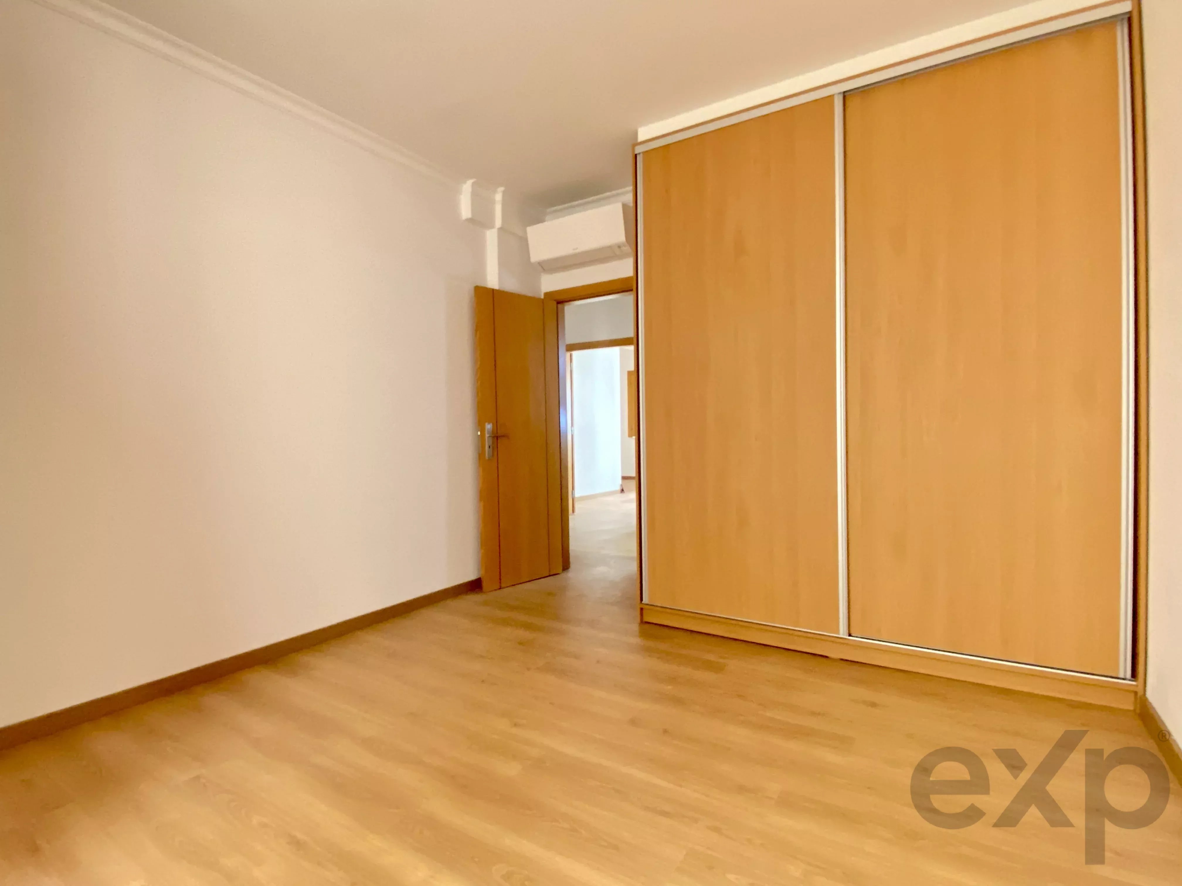 Renovated building - Quiet street in Bairro Alto, Lisbon 87014795 image 12