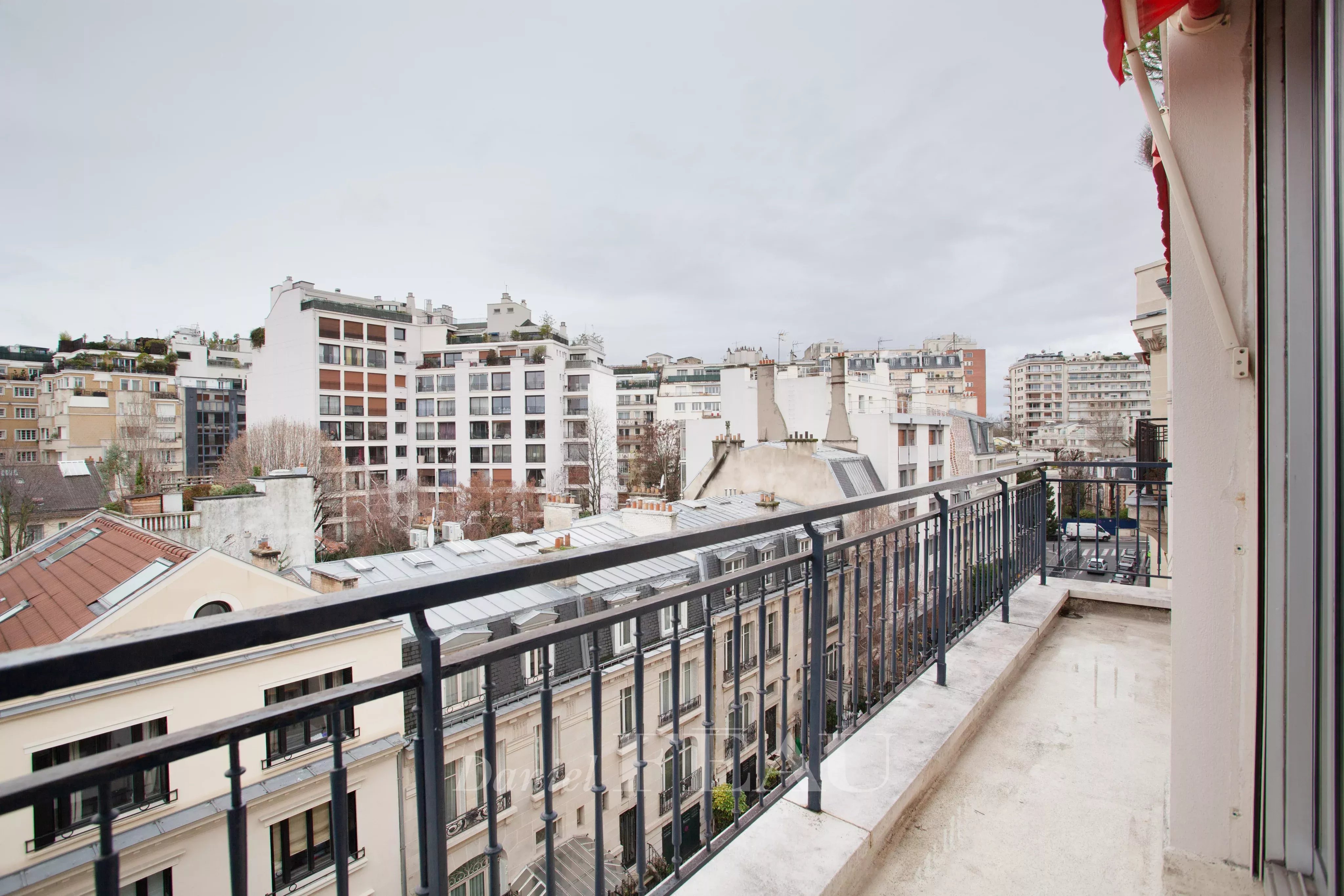 Rental Apartment Paris 16th