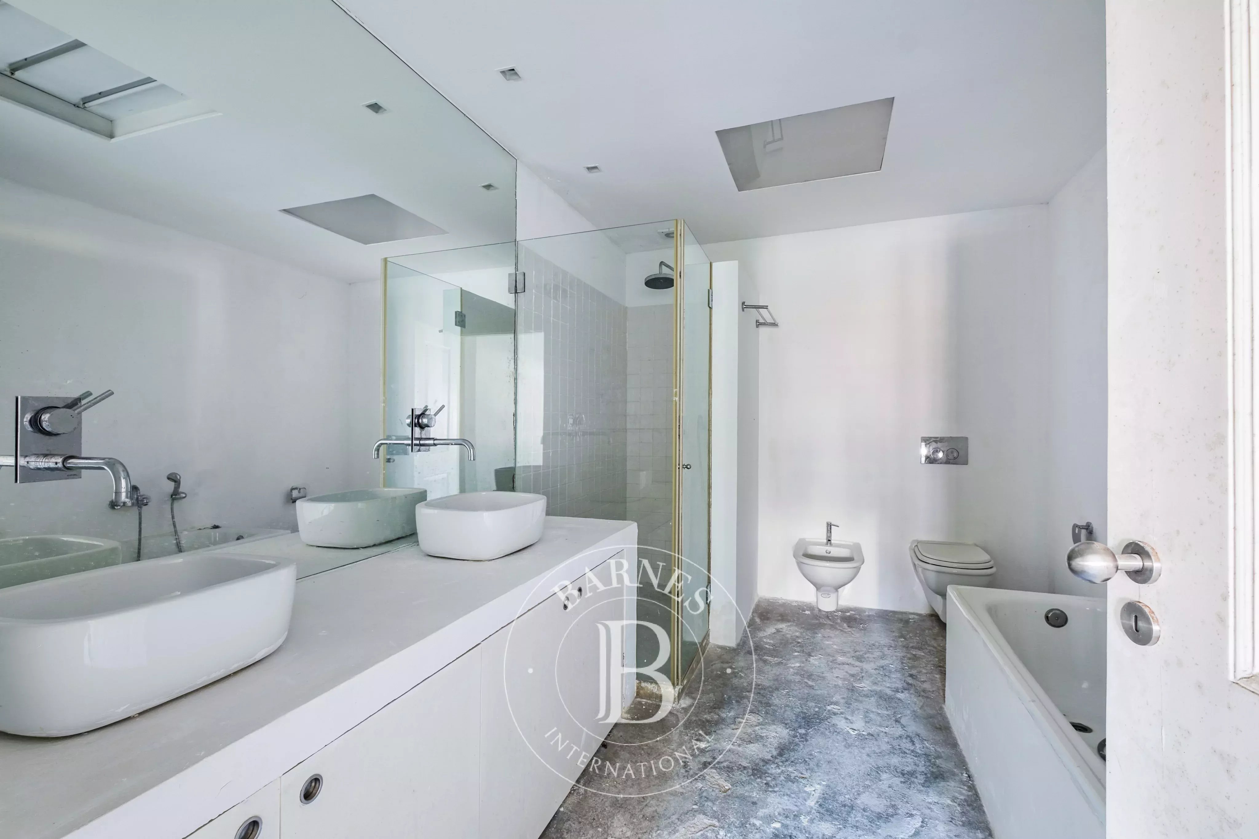 86230805 – São Vicente